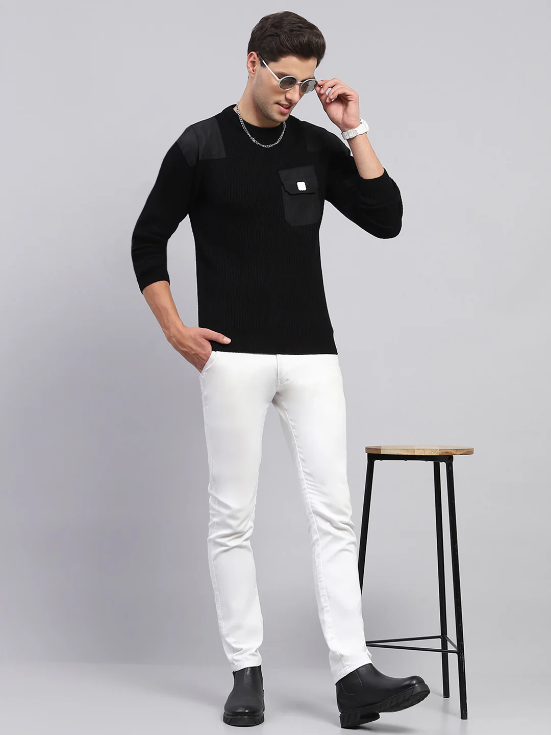 Rock.it Men Black Solid Round Neck Full Sleeve Pullover - Image 2