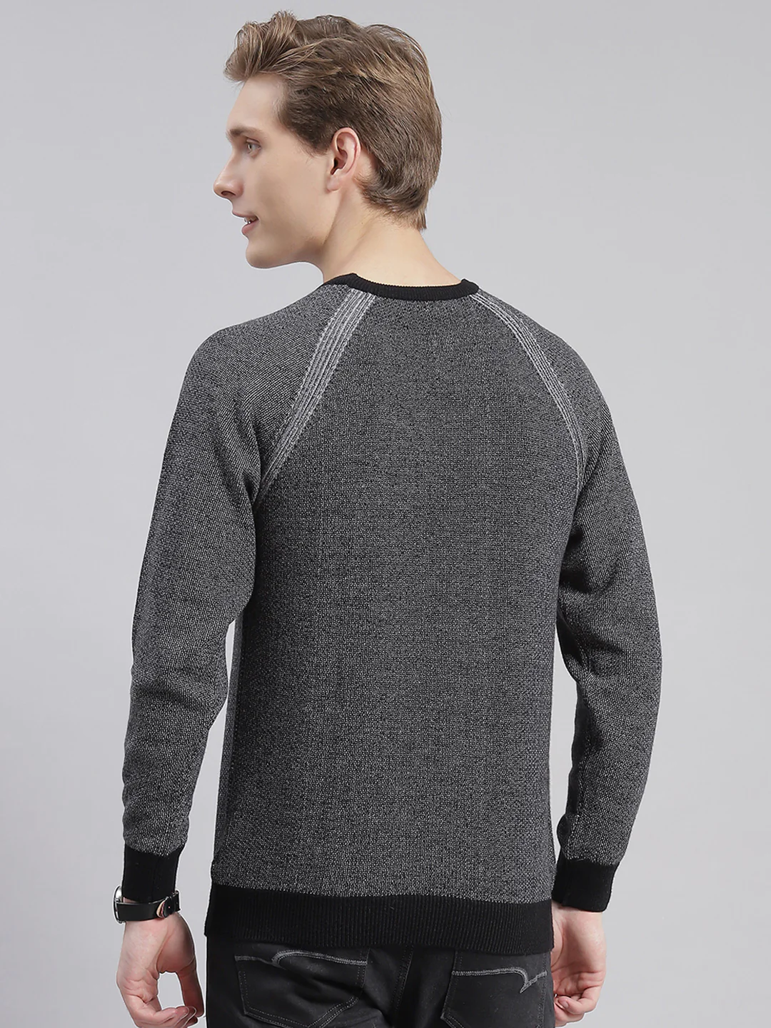 Men Black Solid Round Neck Full Sleeve Sweaters/Pullovers - Image 5
