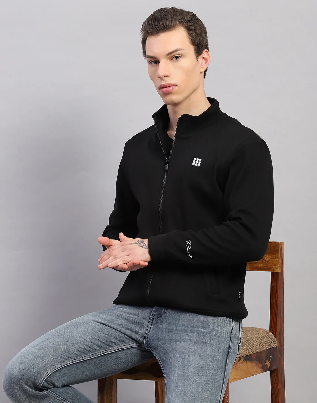 Rock.it Men Black Solid Round Neck Full Sleeve Sweatshirt - Image 6
