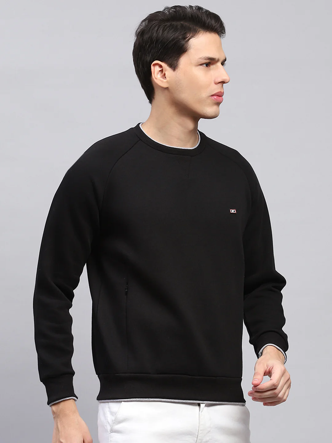 Men Black Solid Round Neck Full Sleeve Sweatshirt - Image 4