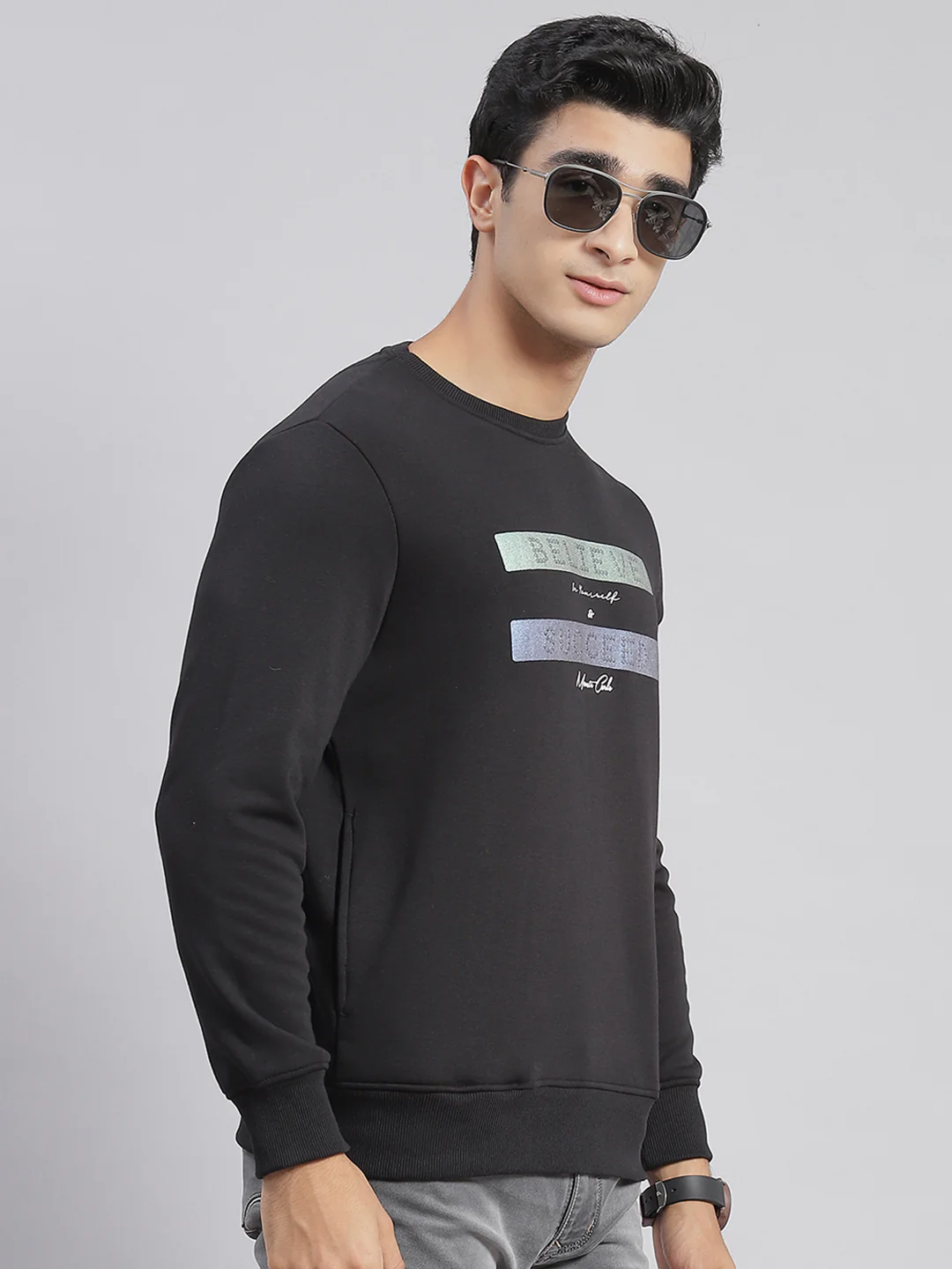 Men Black Solid Round Neck Full Sleeve Sweatshirts - Image 4