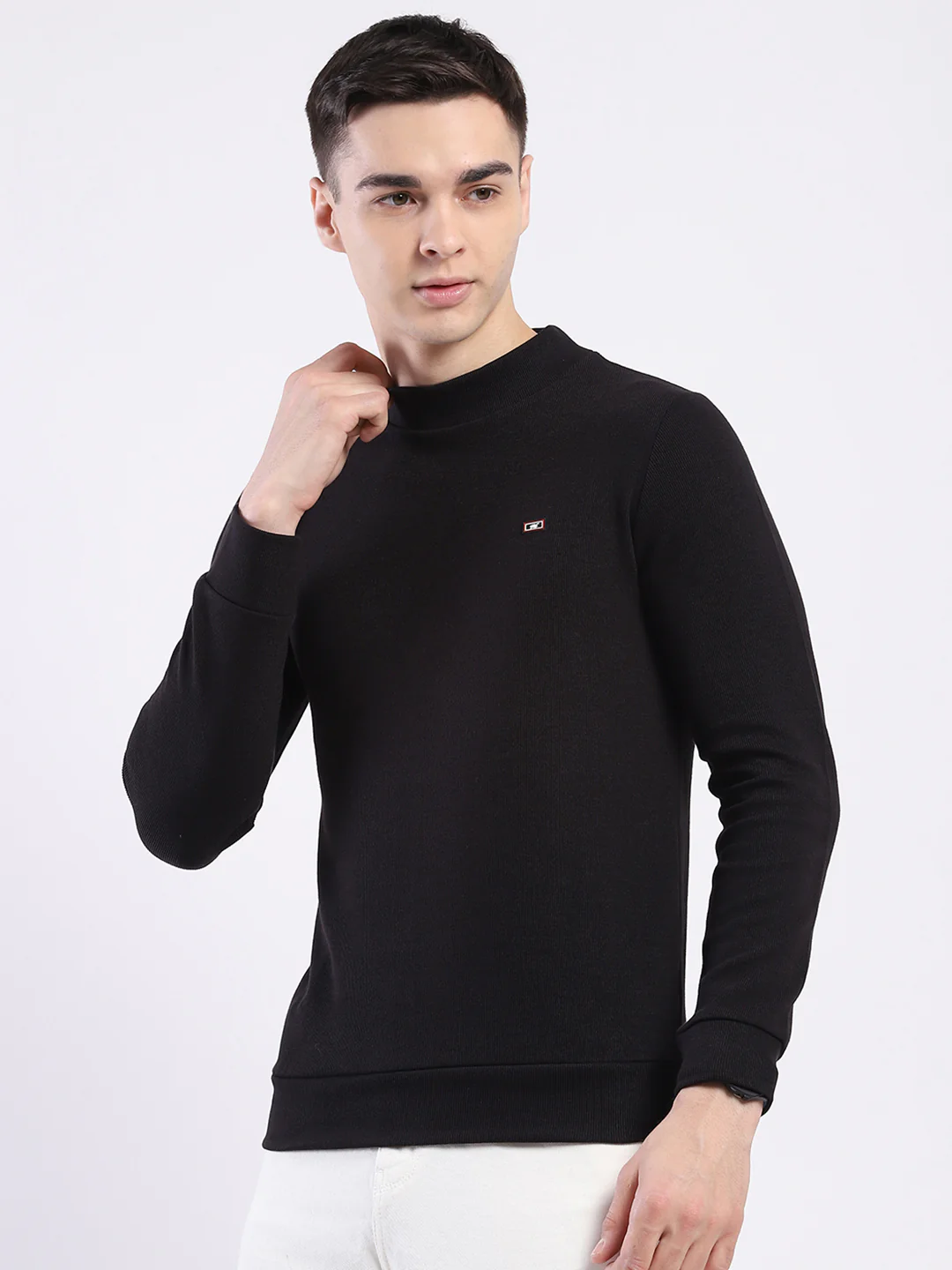 Men Black Solid Round Neck Full Sleeve Winter T-Shirt - Image 3