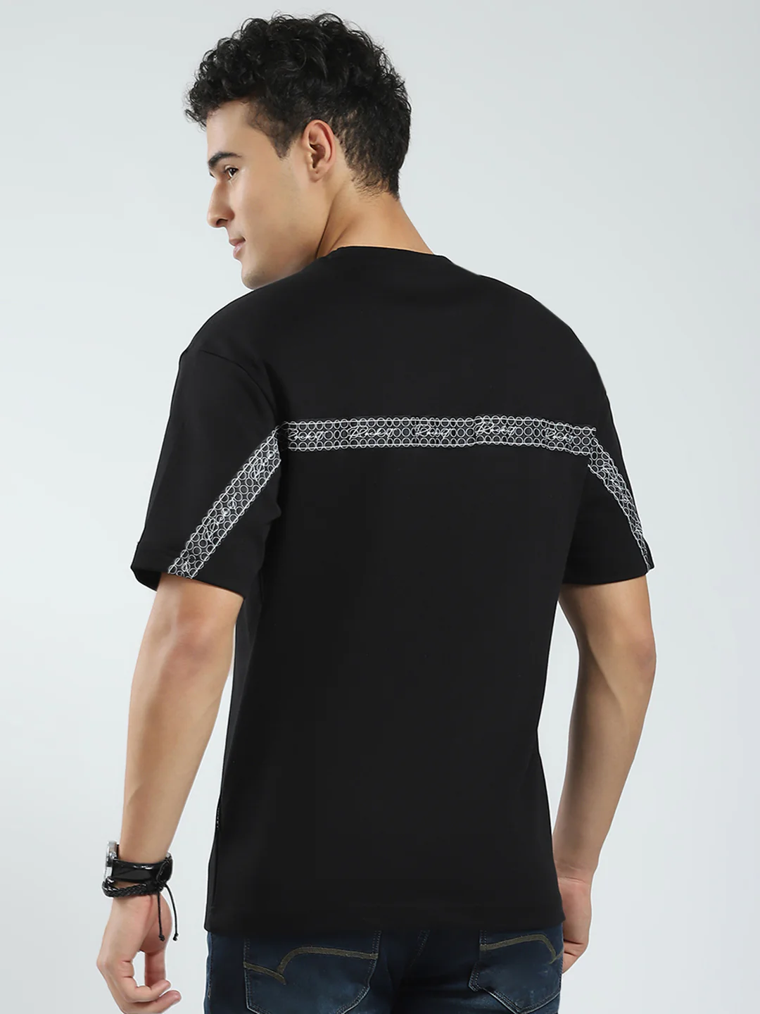Rock.it Men Black Solid Round Neck Half Sleeve T-Shirt - Image 5