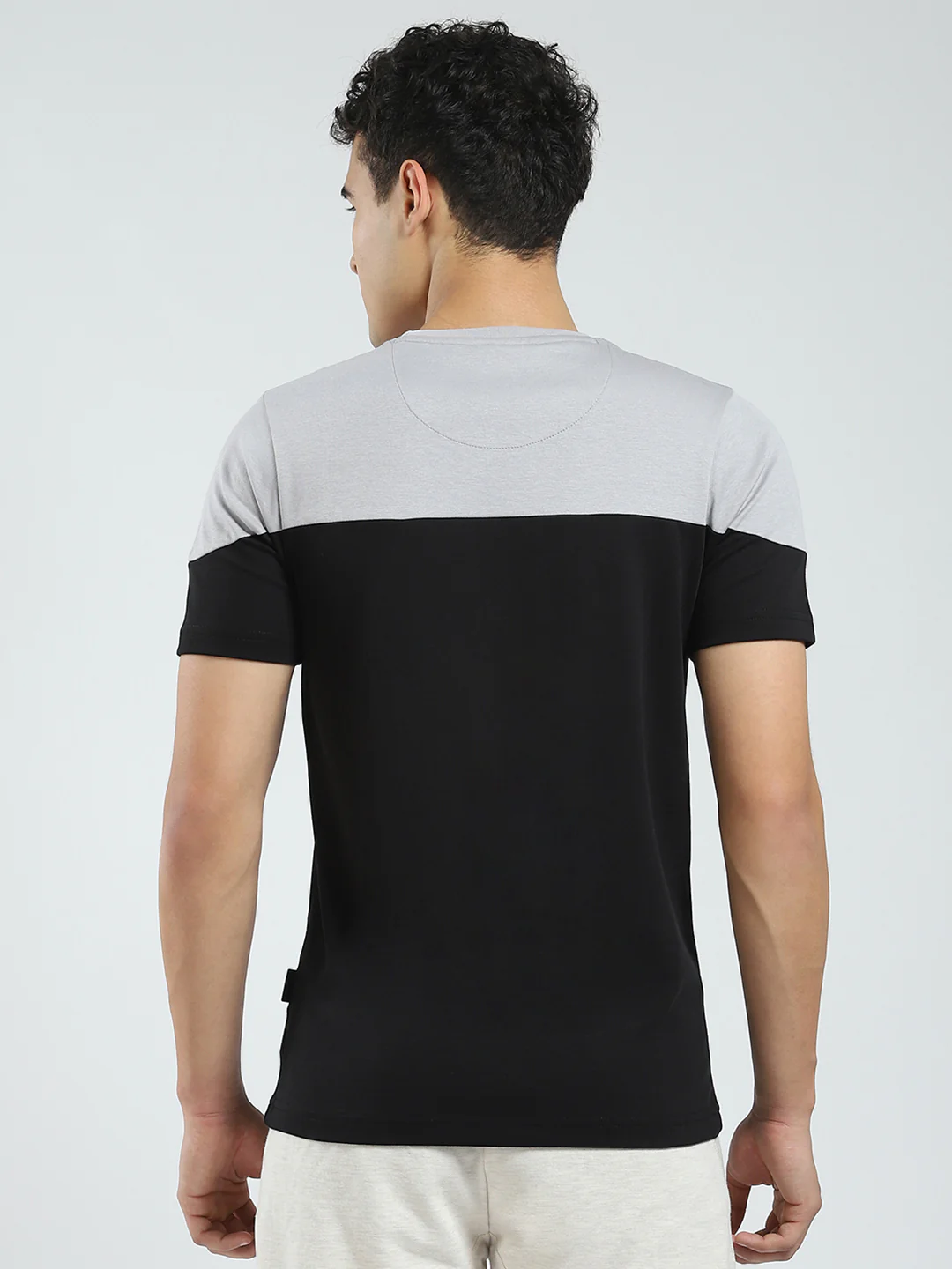 Rock.it Men Black Solid Round Neck Half Sleeve T-Shirt - Image 5