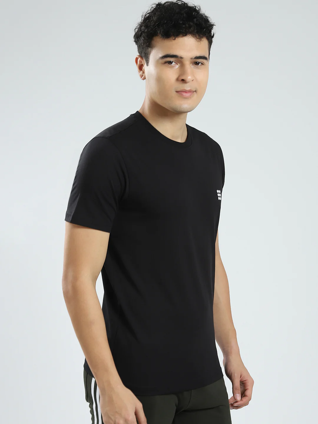 Rock.it Men Black Solid Round Neck Half Sleeve T-Shirt - Image 4