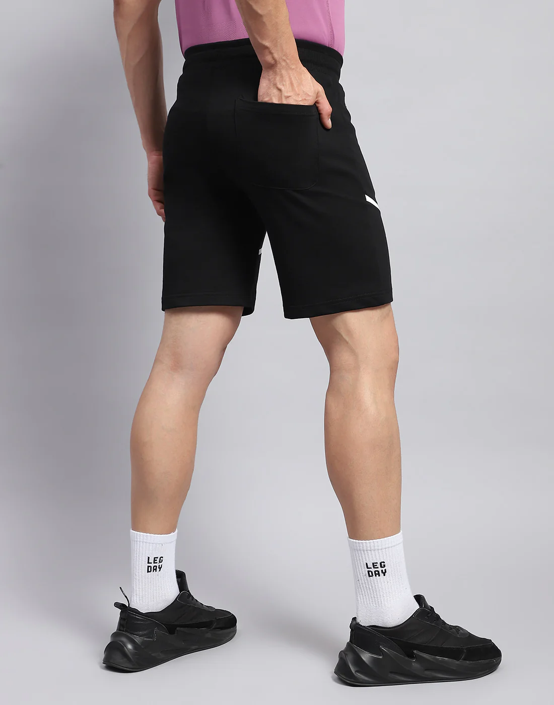 Rock.it Men Black Solid Smart Fit Short - Image 5