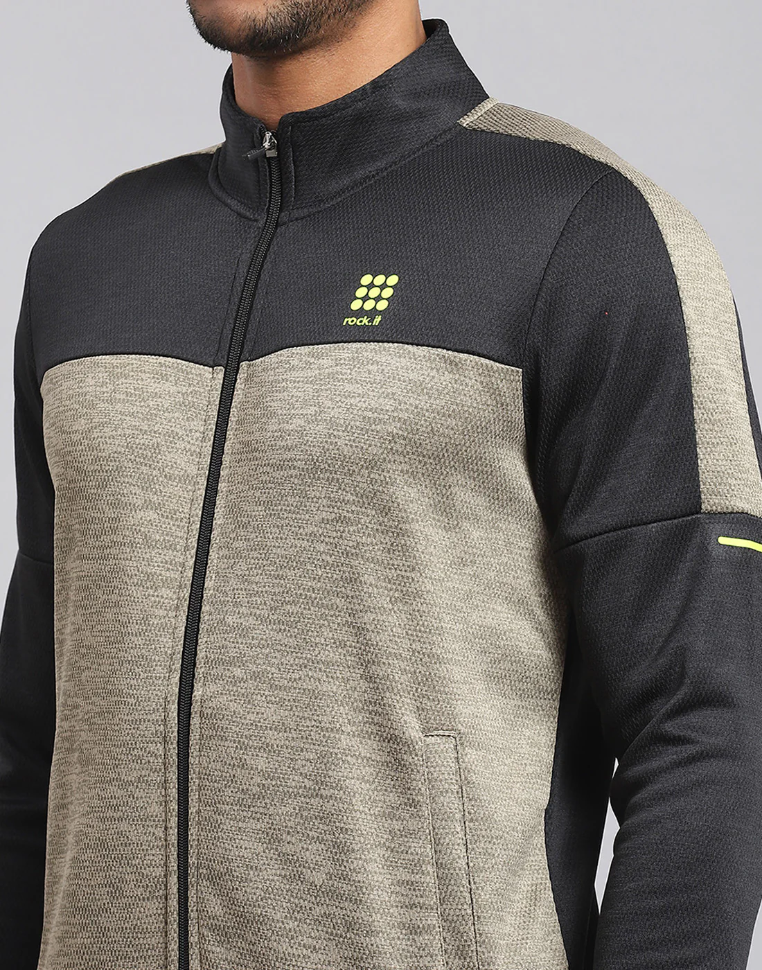 Rock.it Men Black Solid Stand Collar Full Sleeve Tracksuit - Image 7