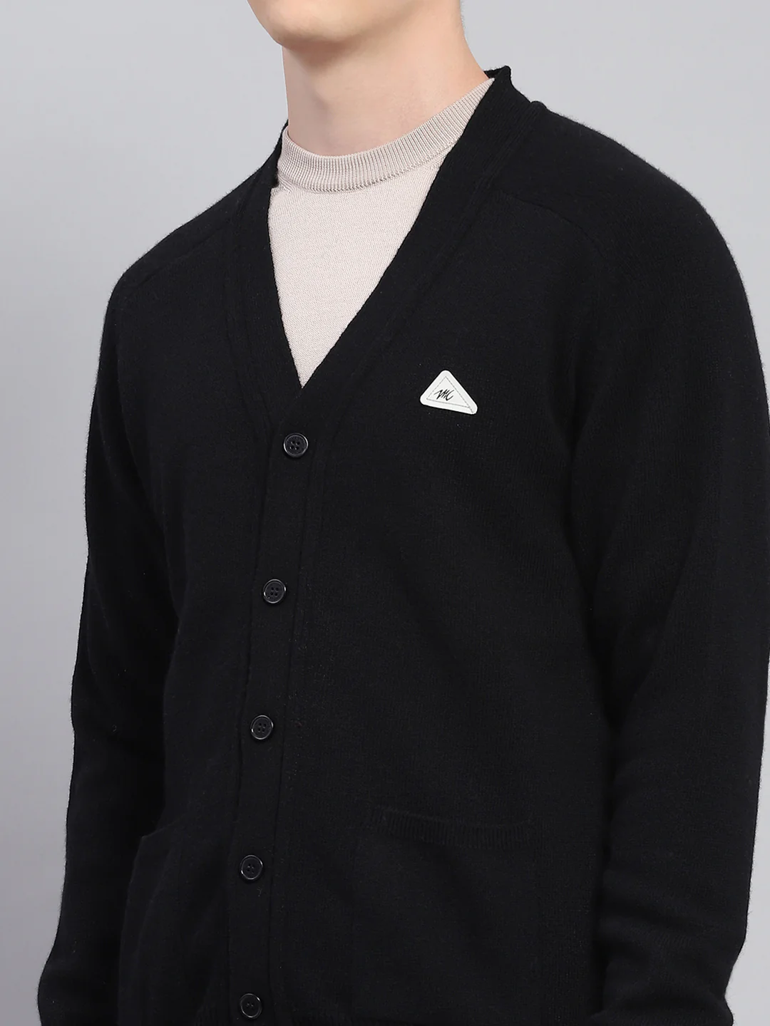 Men Black Solid V Neck Full Sleeve Cardigan - Image 6