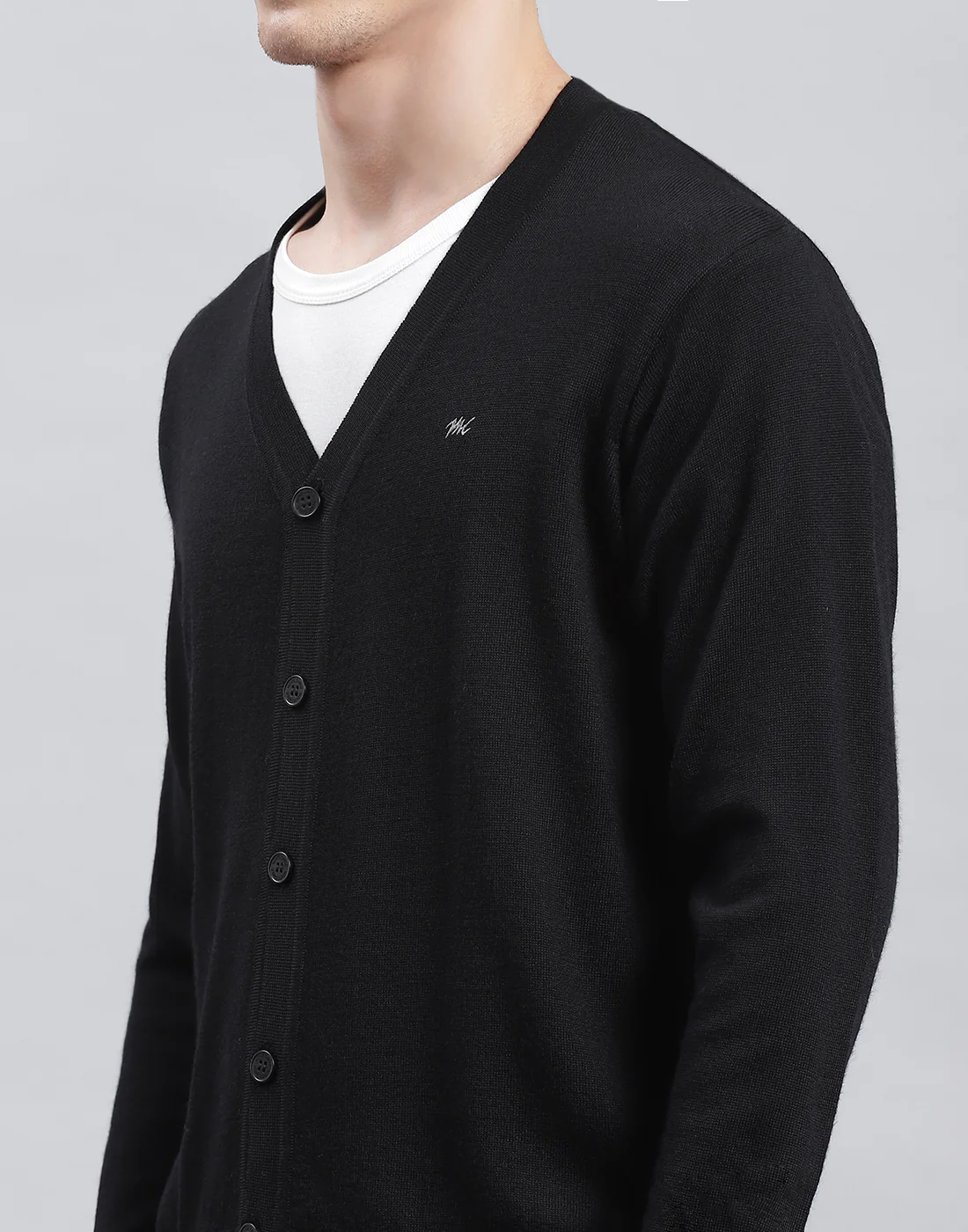 Men Black Solid V Neck Full Sleeve Cardigan - Image 6