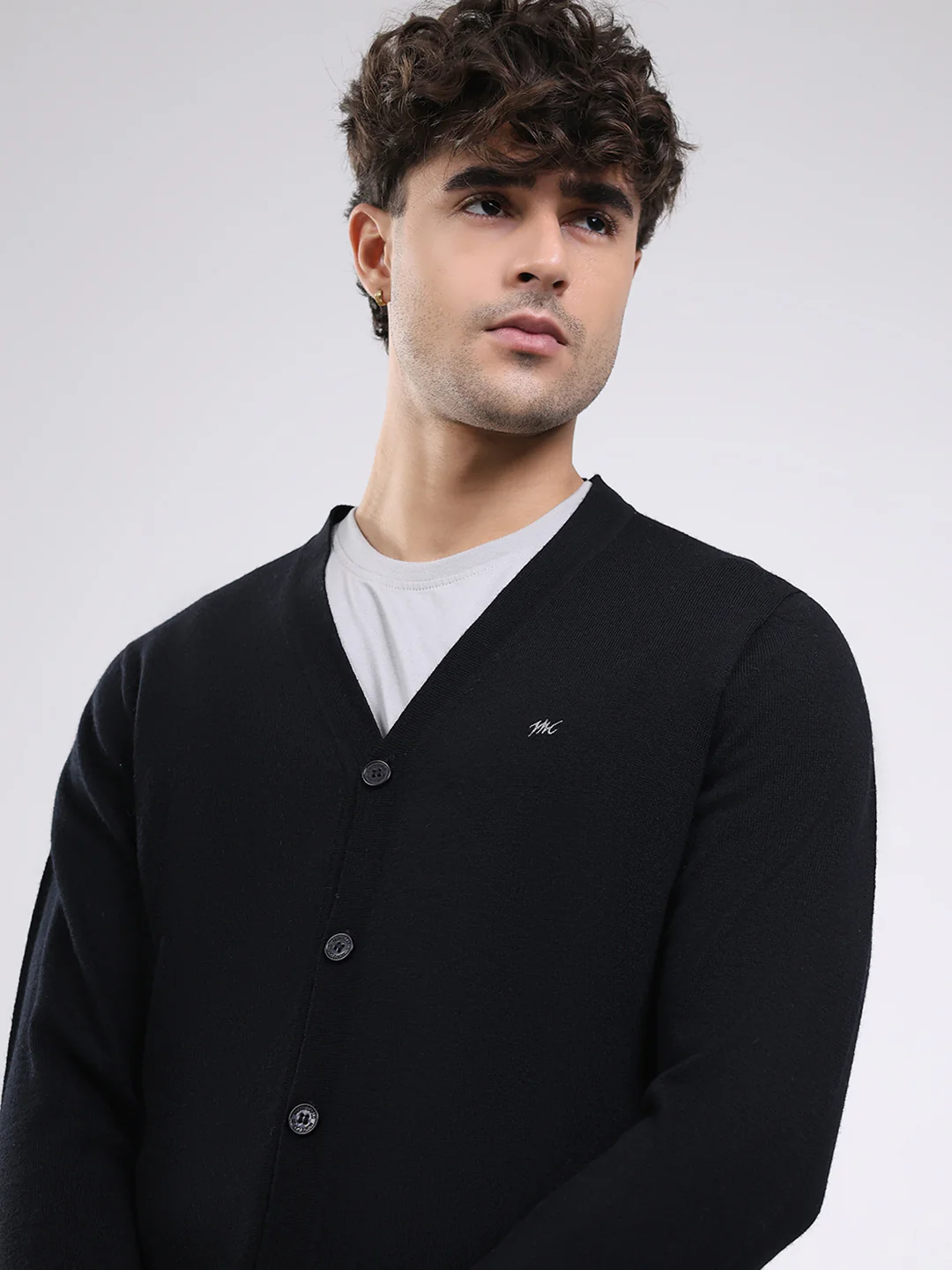 Men Black Solid V Neck Full Sleeve Cardigan - Image 6