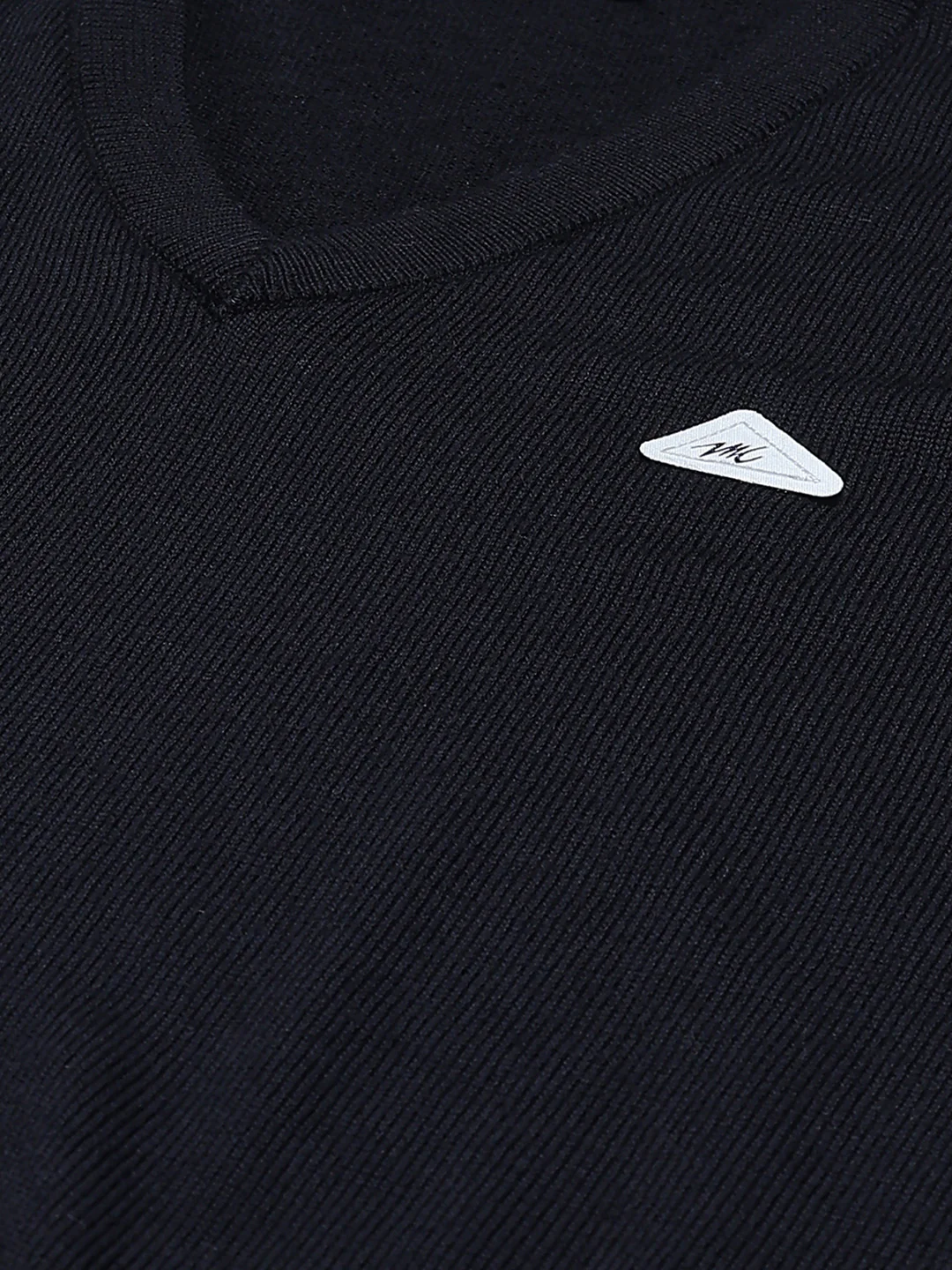 Men Black Solid V Neck Full Sleeve Pullover - Image 7