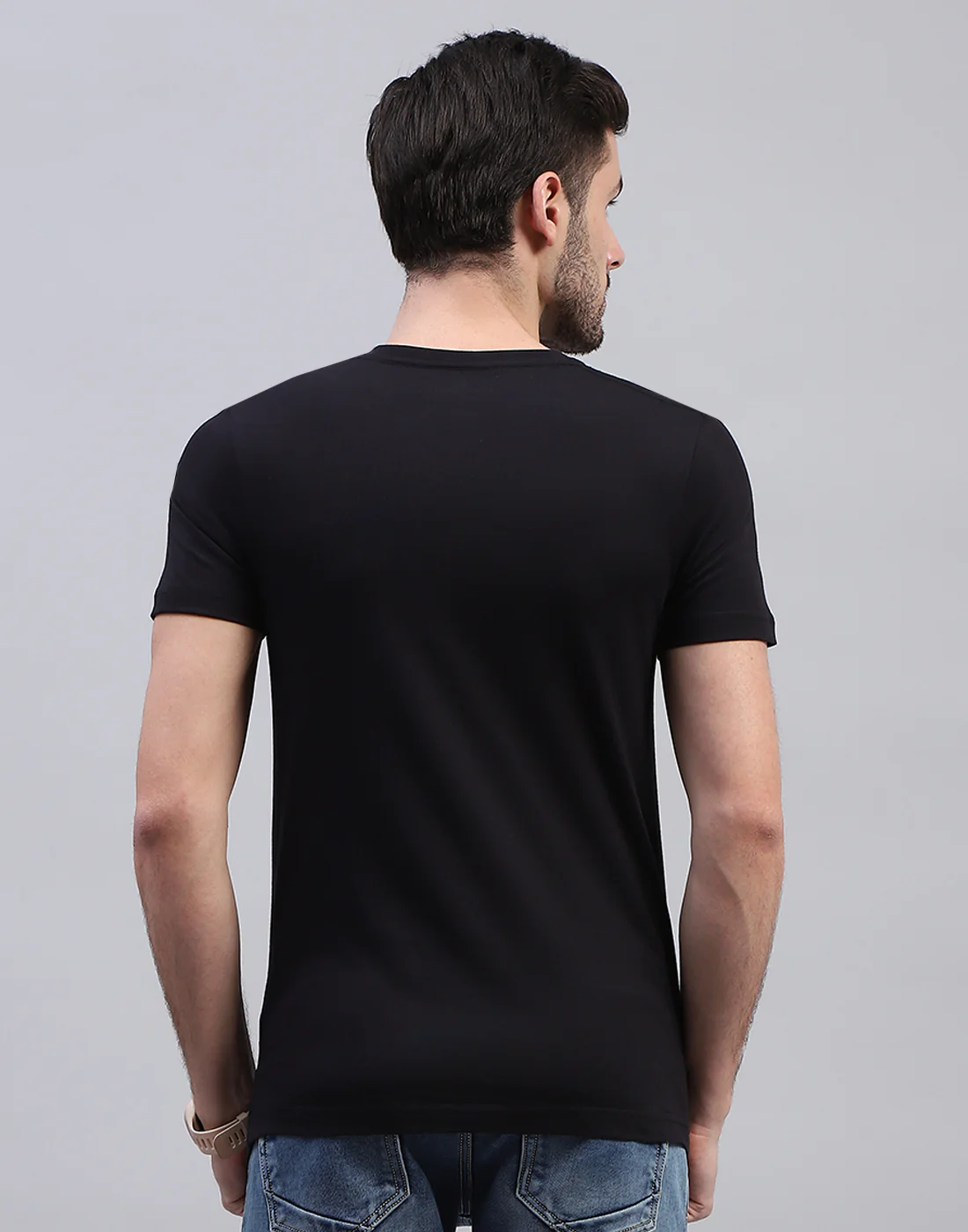 Men Black Solid V Neck Half Sleeve T-Shirt (Pack of 3) - Image 7