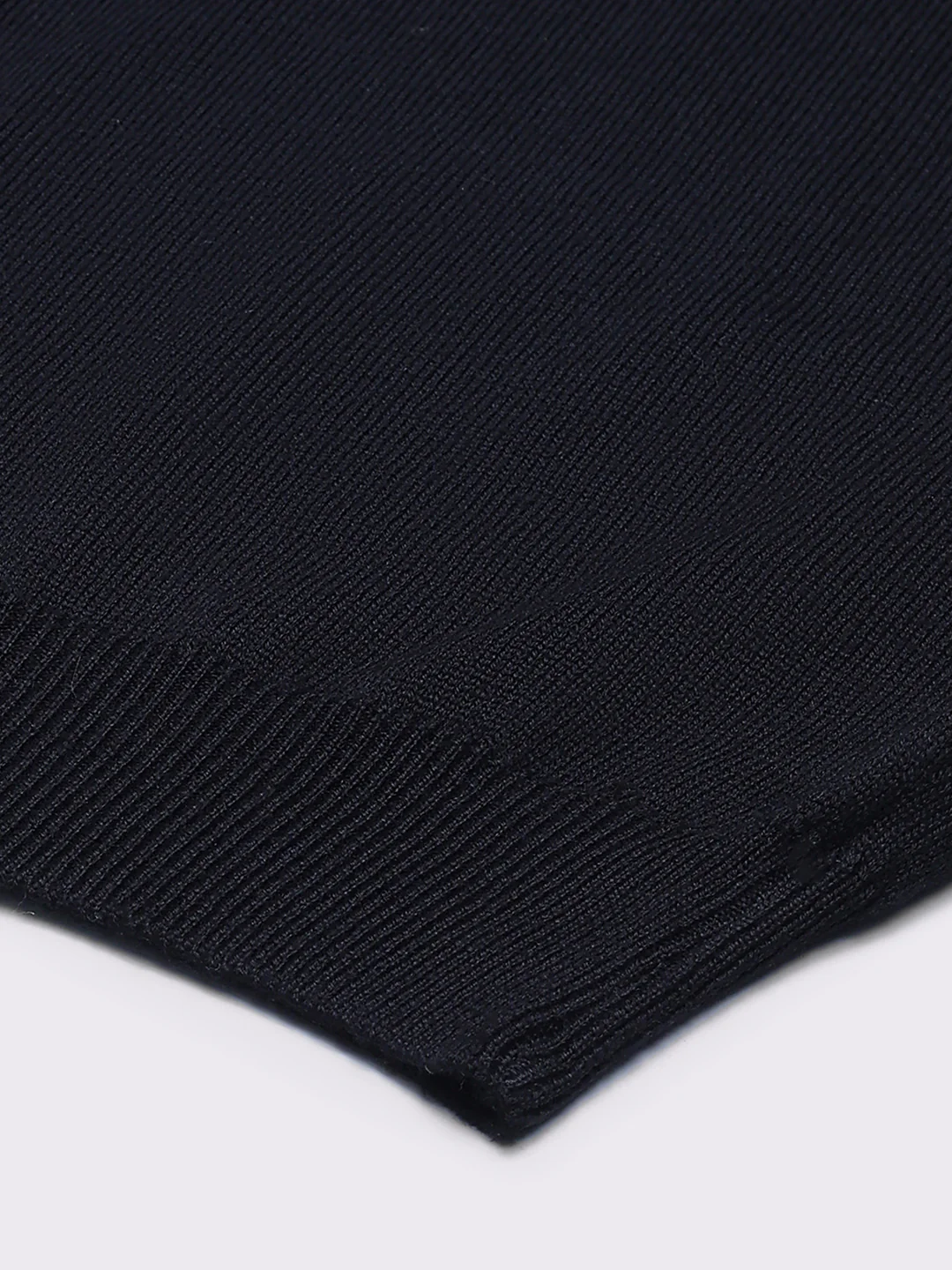 Men Black Solid V Neck Sleeveless Sweater - Image 8