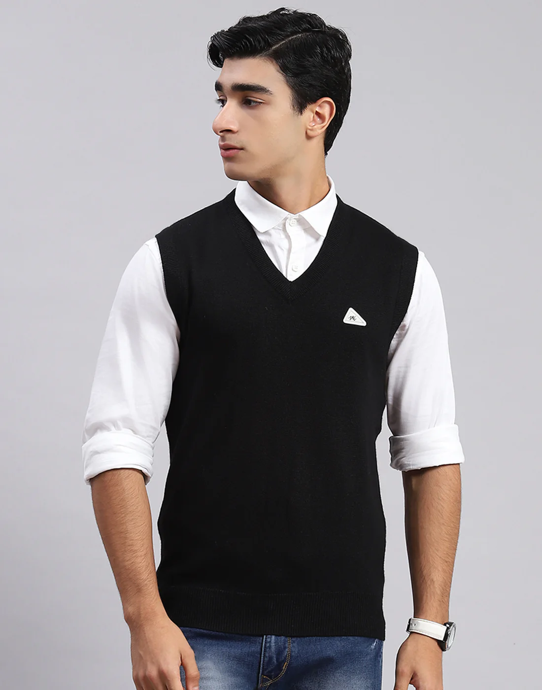 Men Black Solid V Neck Sleeveless Sweaters/Pullovers - Image 2