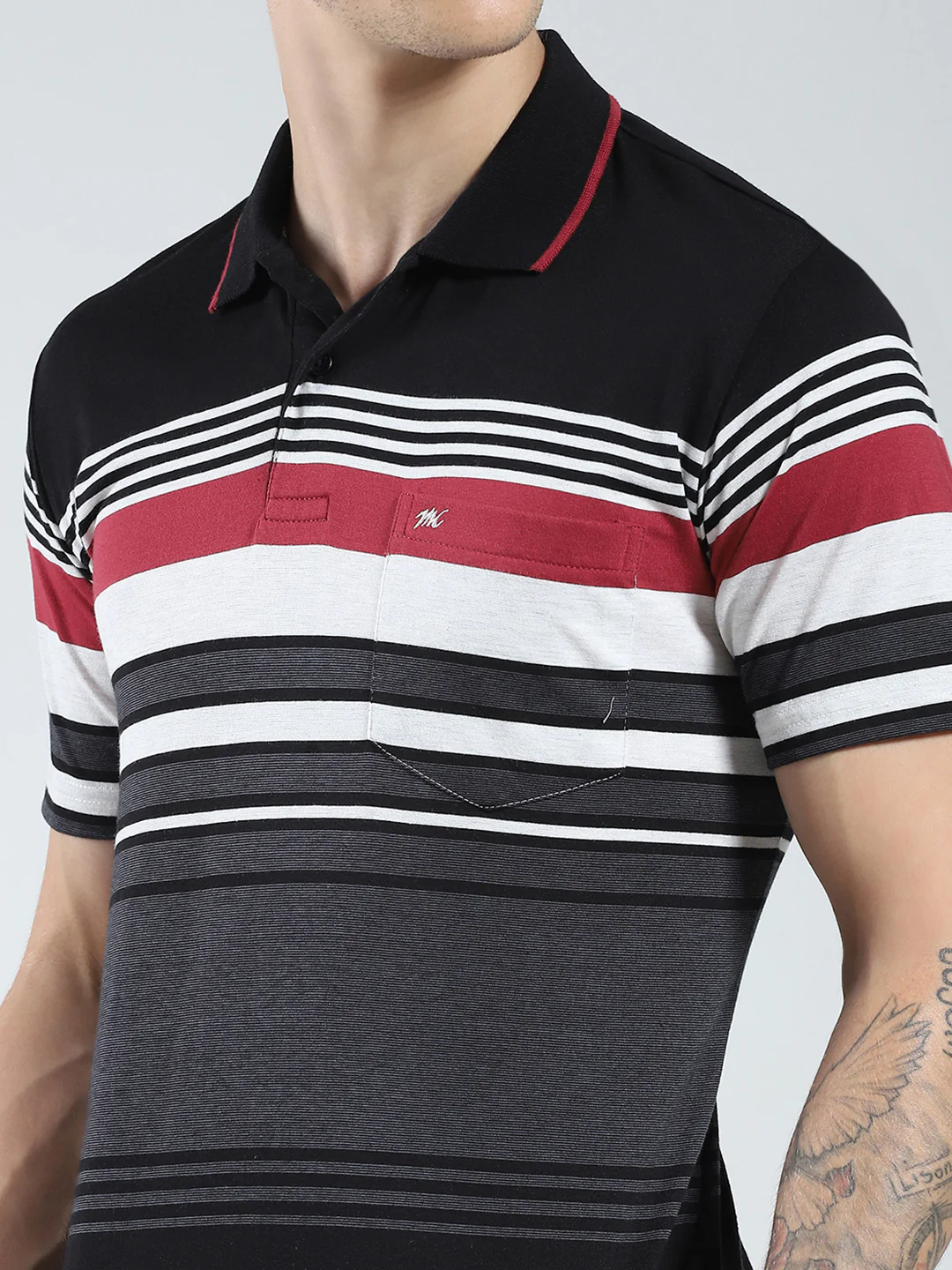 Men Black Stripe Collar Half Sleeve T-Shirt - Image 6