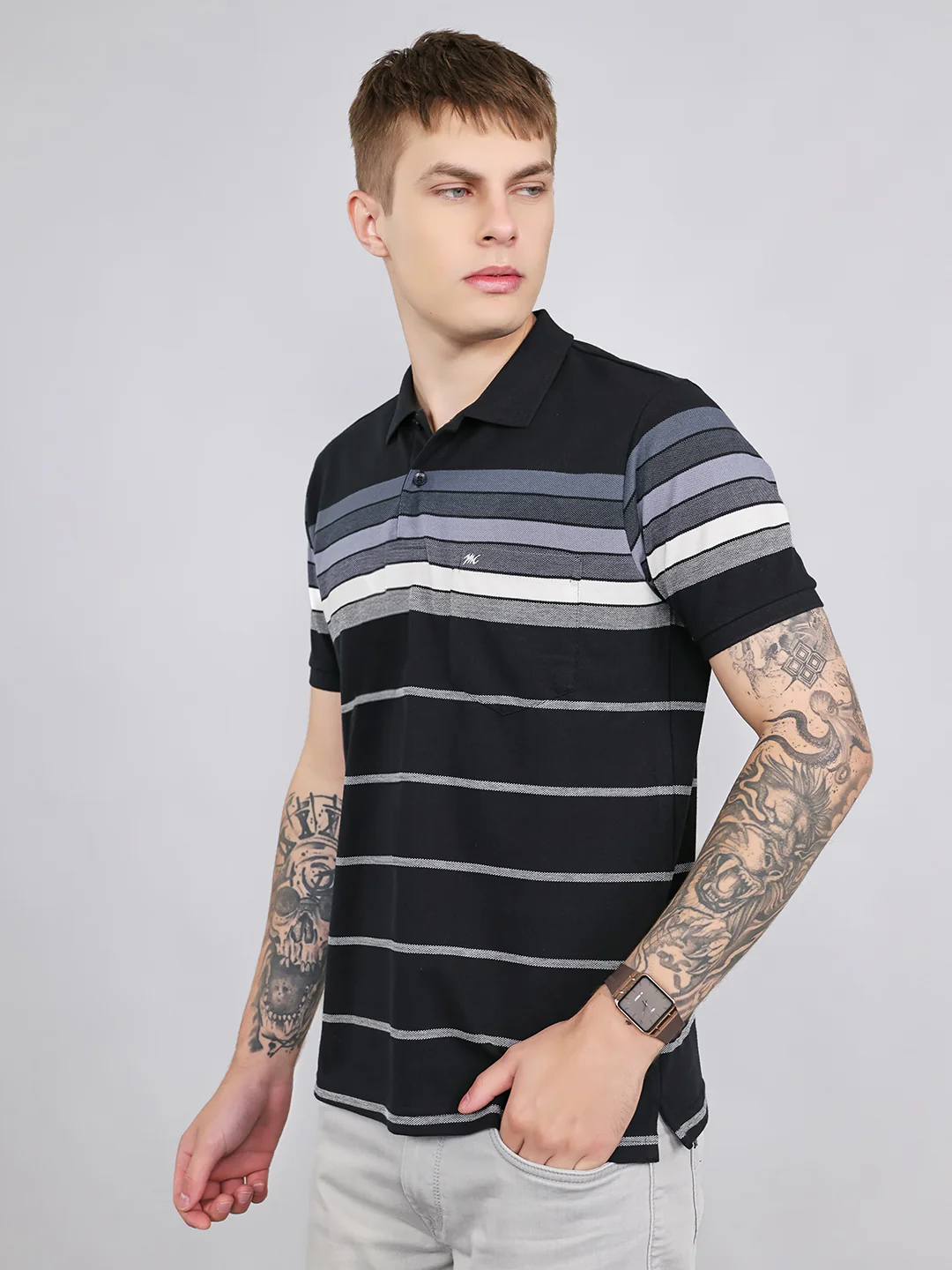 Men Black Stripe Collar Half Sleeve T-Shirt - Image 2