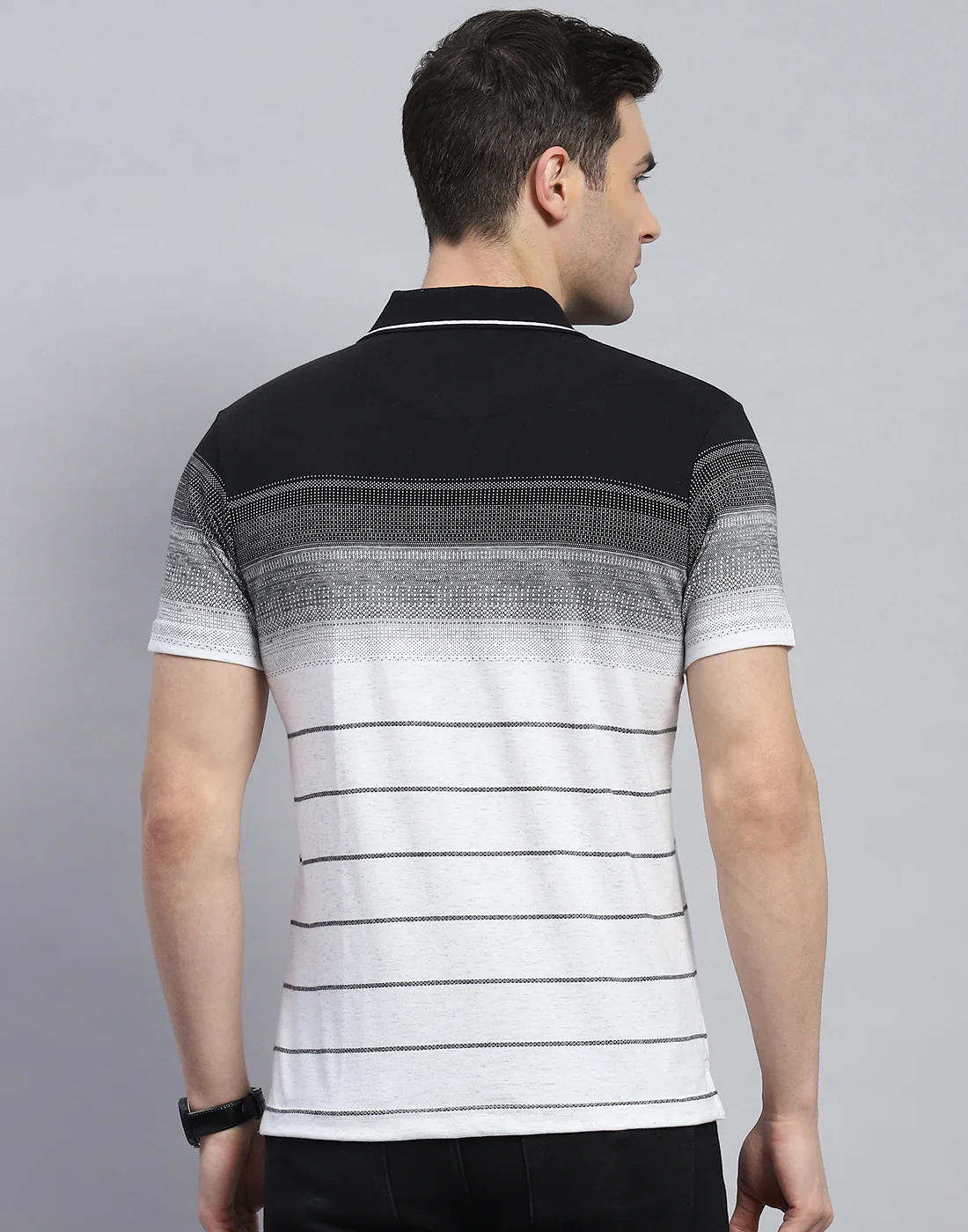 Men Black Stripe Polo Collar Half Sleeve T-Shirt - Image 6