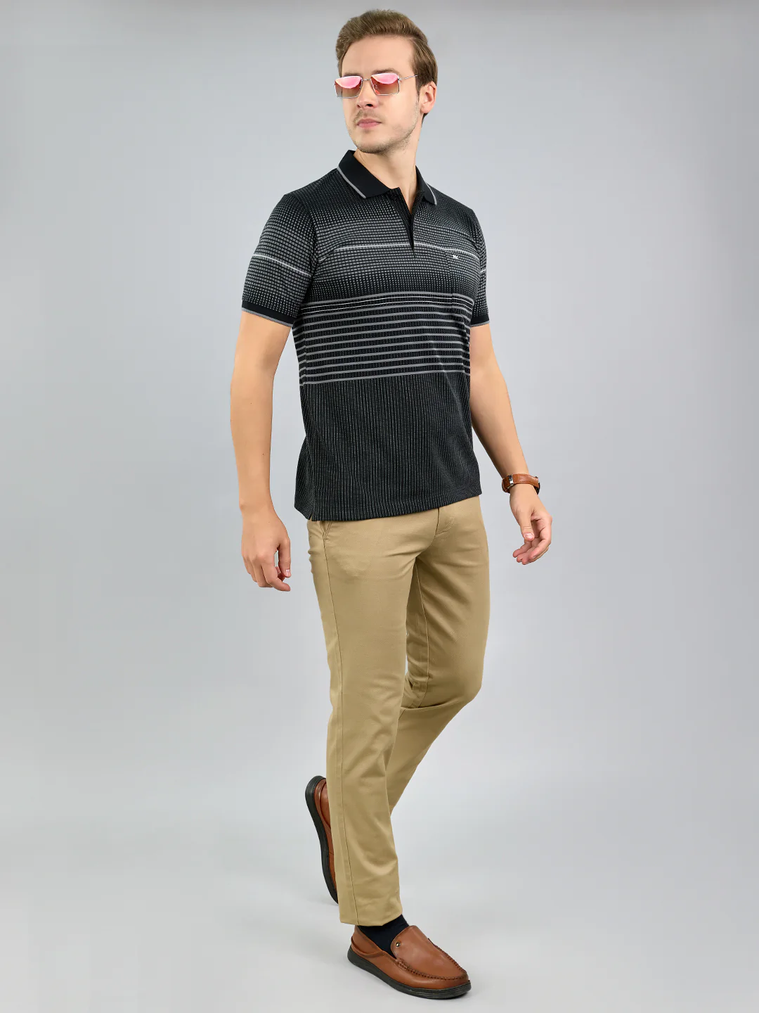 Men Black Stripe Polo Collar Half Sleeve T-Shirt - Image 6