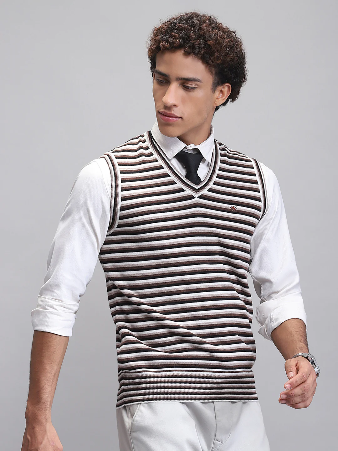 Men Black Stripe V Neck Sleeveless Sweater - Image 4