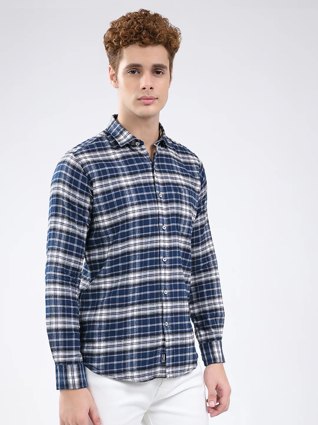 Men Blue Check Collar Full Sleeve Shirt - Image 4