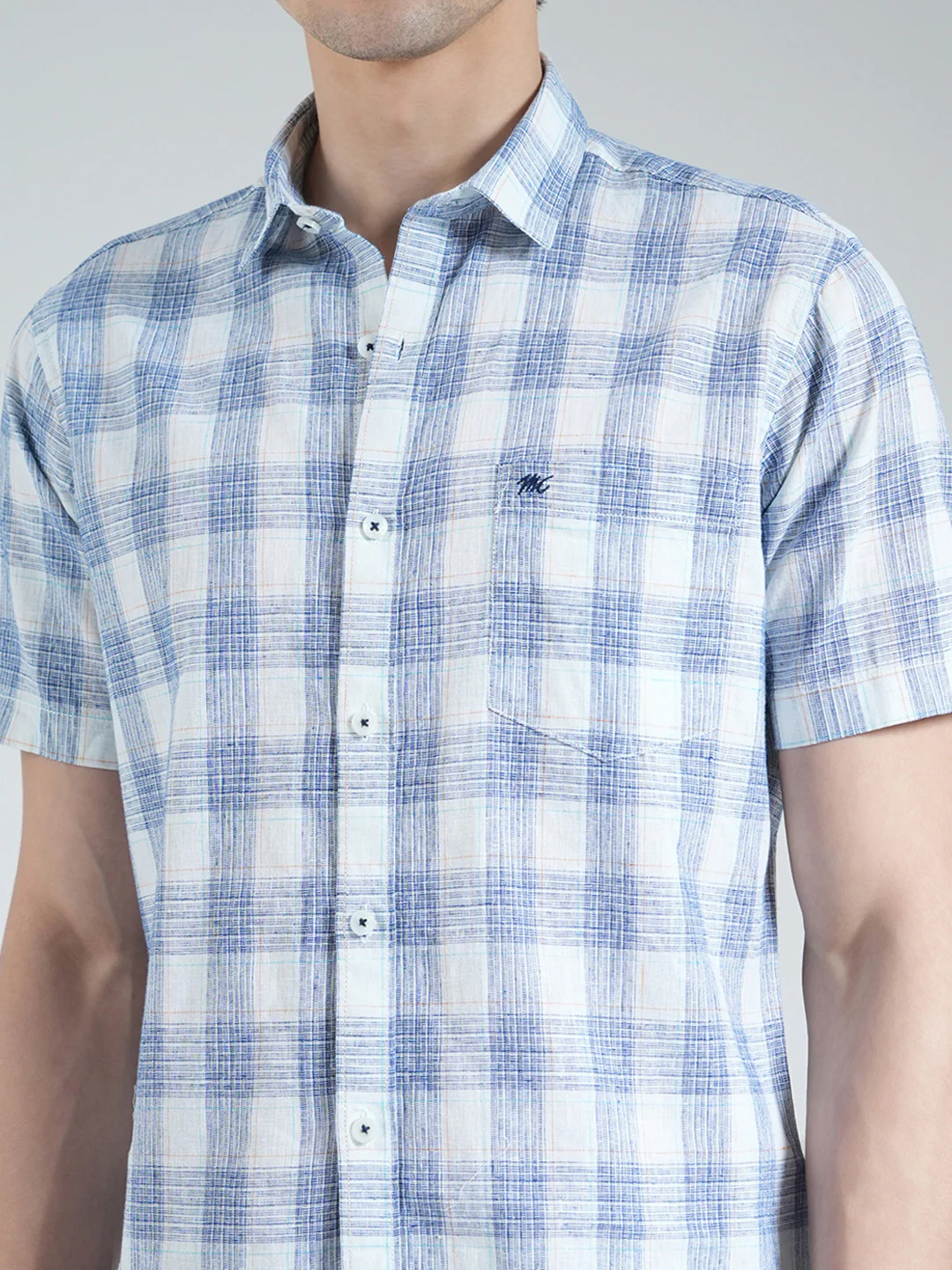 Men Blue Check Collar Half Sleeve Linen Shirt - Image 6
