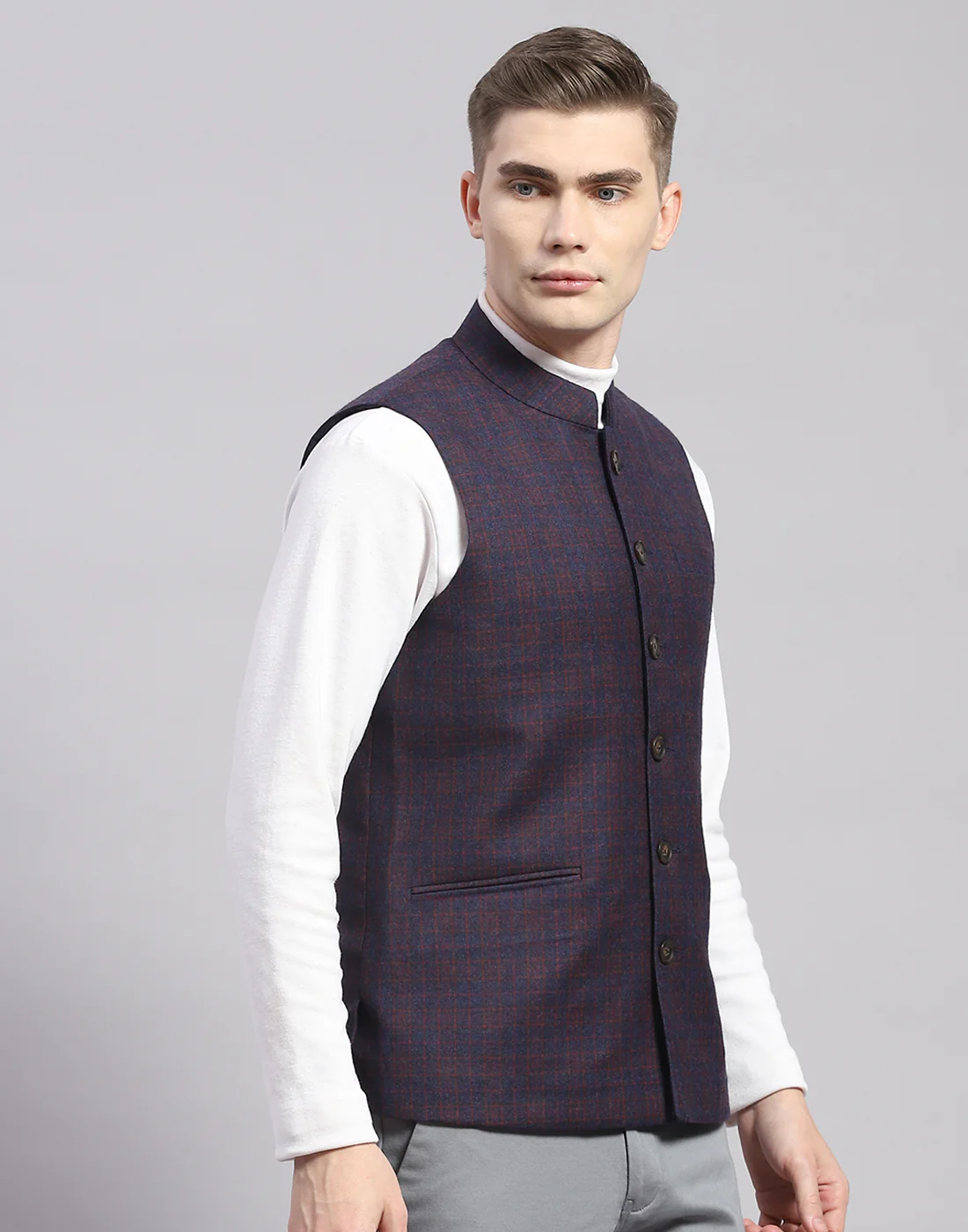 Men Blue Check Mandarin Collar Sleeveless Nehru Jacket - Image 4