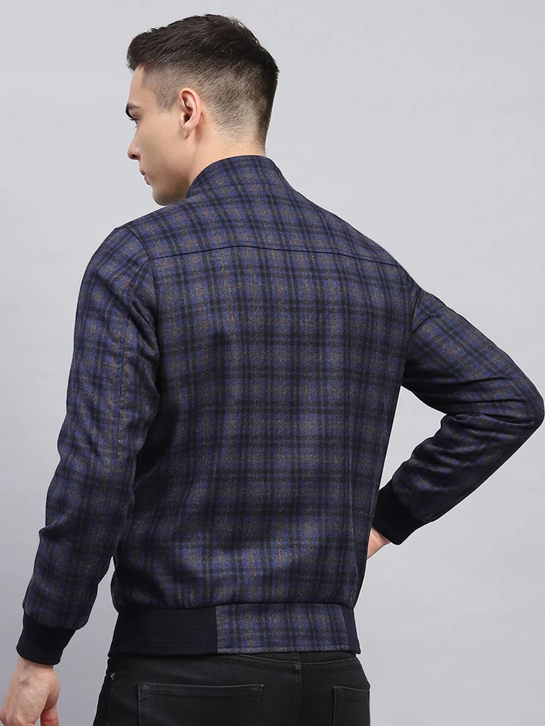 Men Blue Check Mock Neck Full Sleeve Coat - Image 5