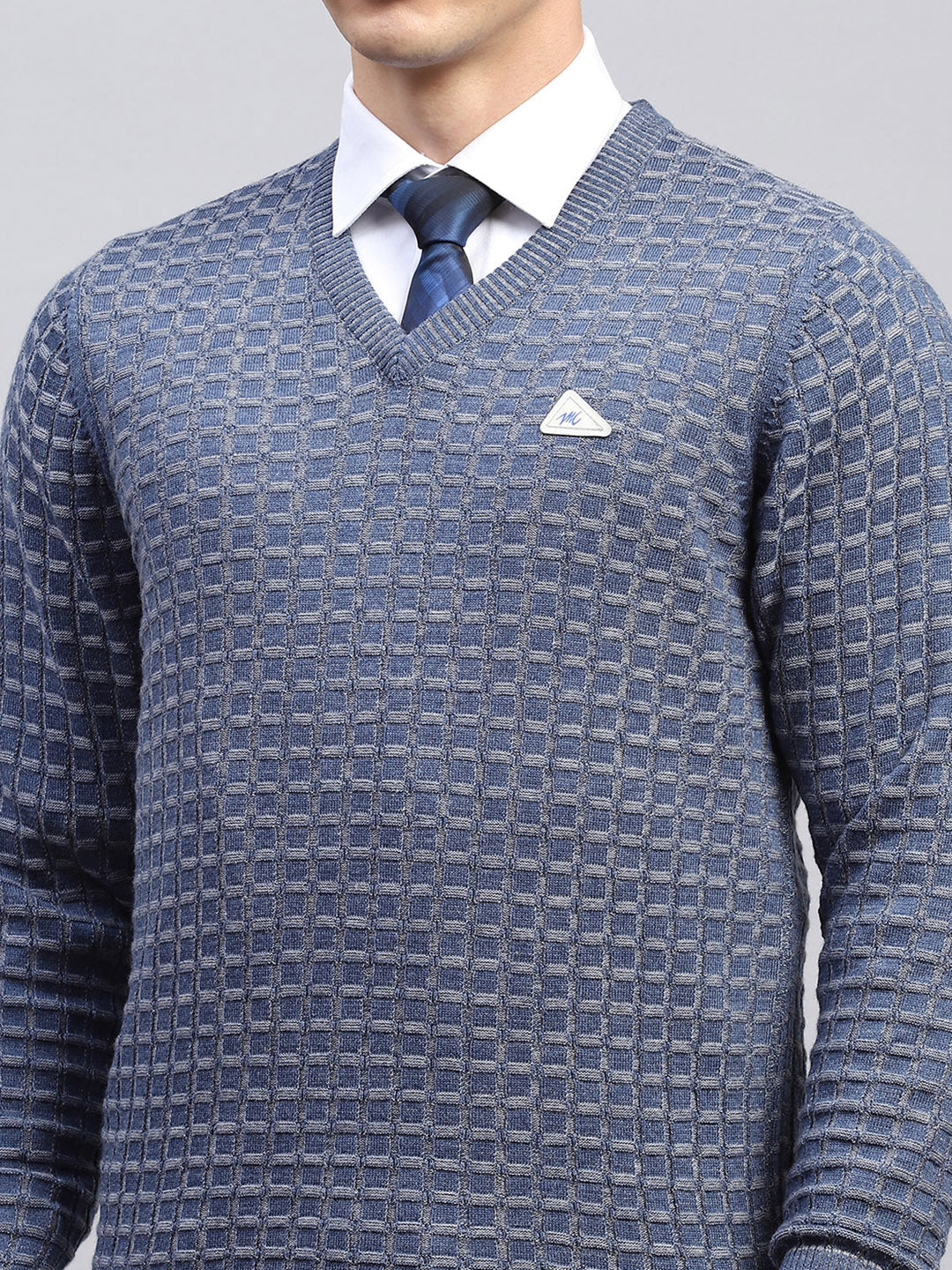 Men Blue Check V Neck Full Sleeve Pullover - Image 6