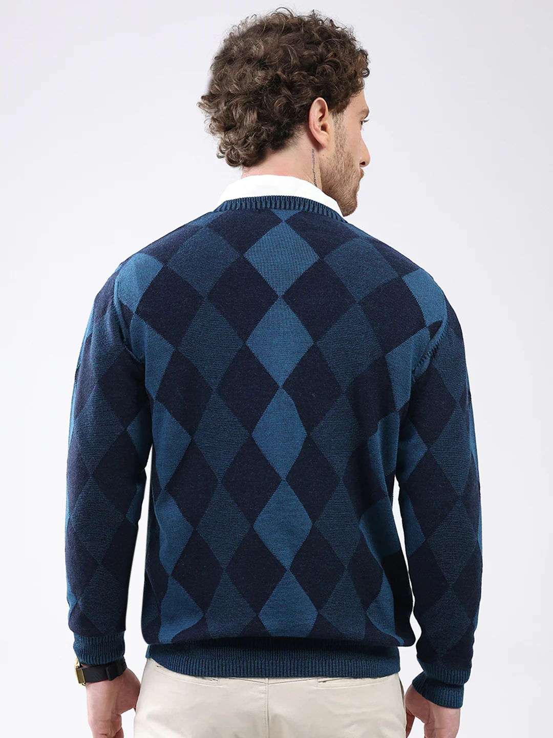 Men Blue Geometric V Neck Full Sleeve Pullover - Image 5