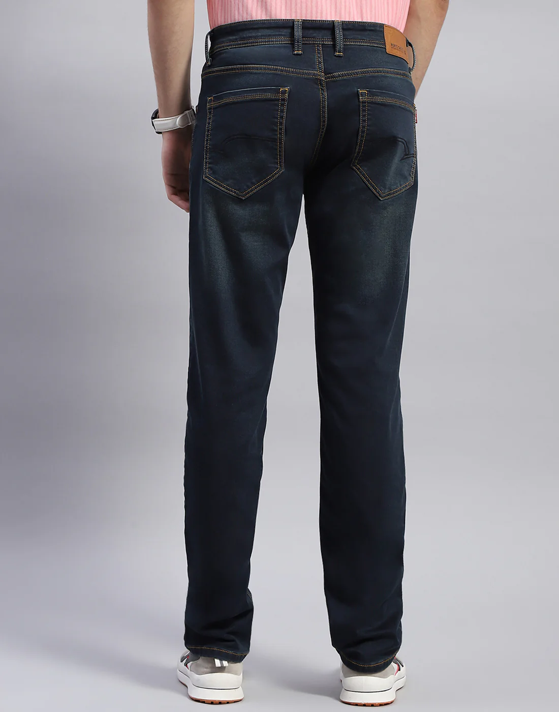 Men Blue Light Wash Straight Fit Denim - Image 5