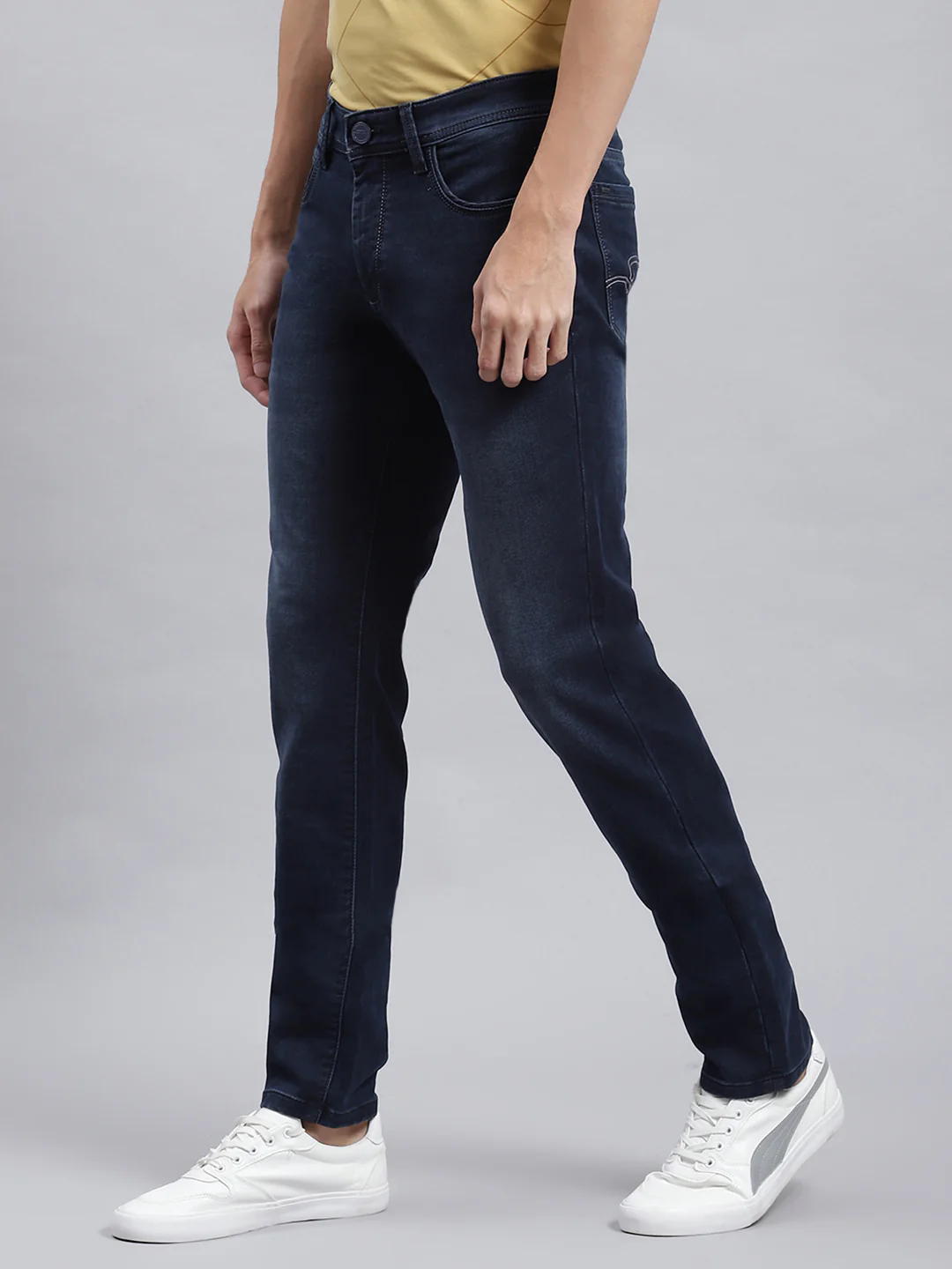 Men Blue Narrow Fit Denim - Image 4