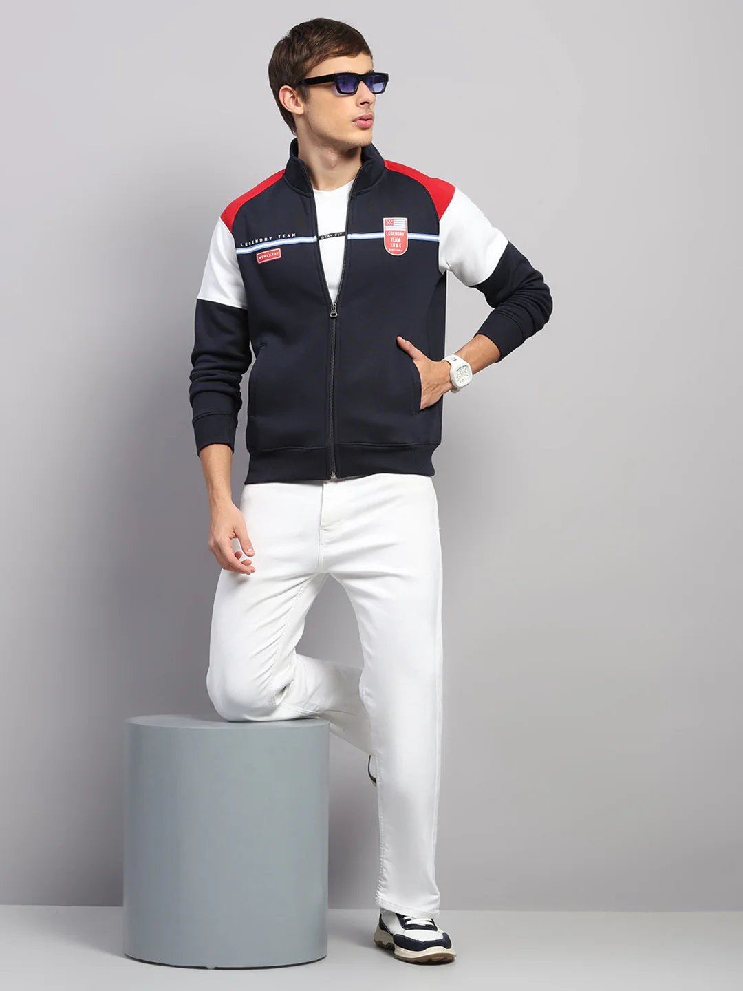 Men Blue Printed Collar Full Sleeve Sweatshirt - Image 2