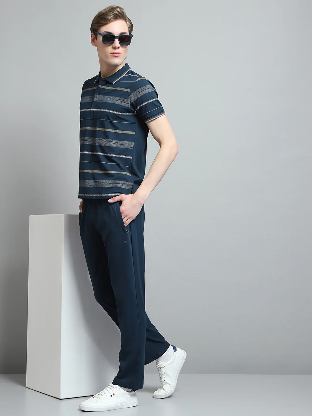 Men Blue Printed Collar Half Sleeve Lower Set - Image 2
