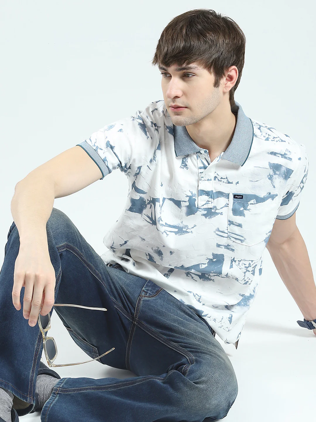 Men Blue Printed Collar Half Sleeve T-Shirt - Image 6