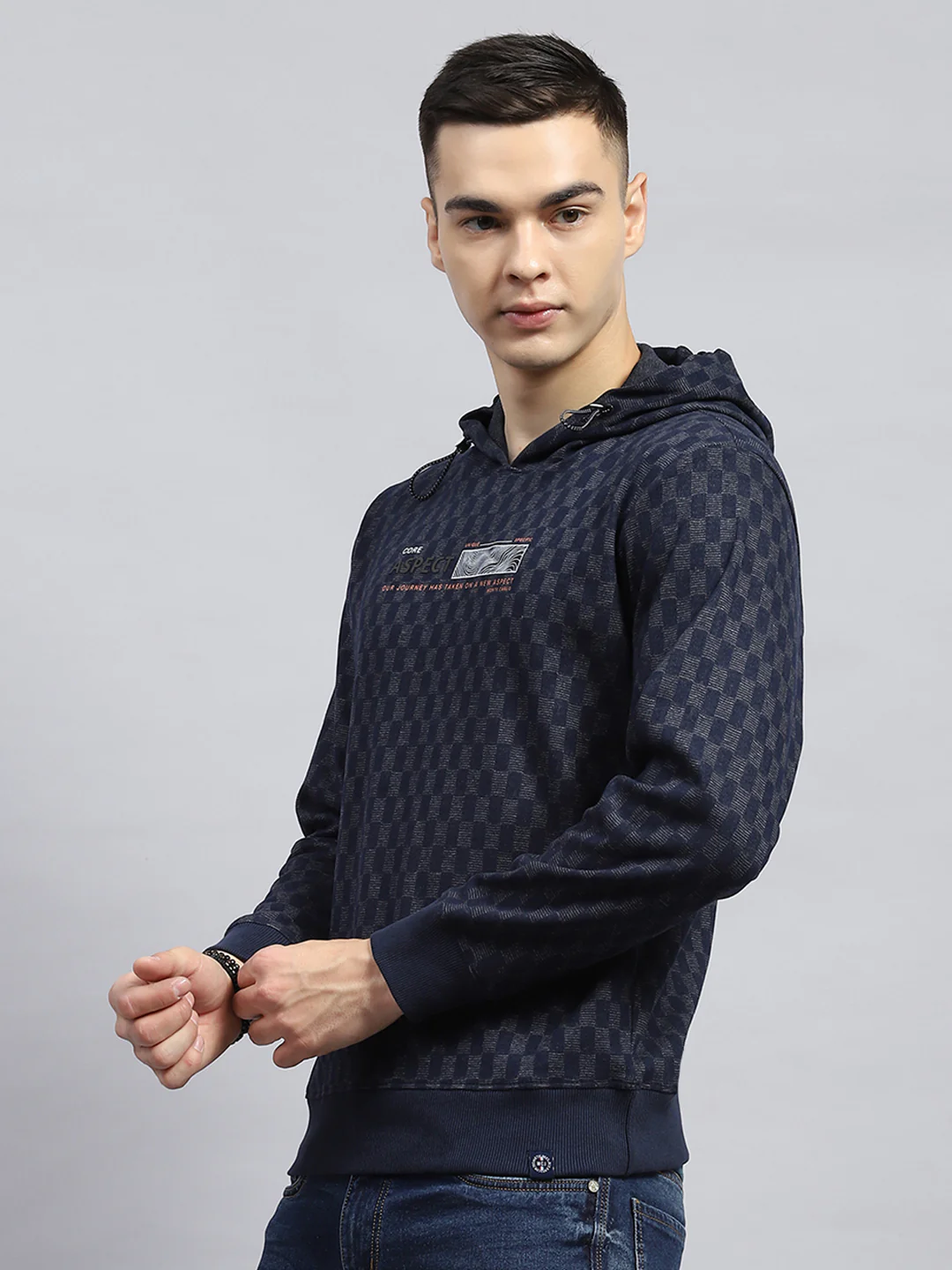 Men Blue Printed Hooded Full Sleeve Winter T-Shirt - Image 3