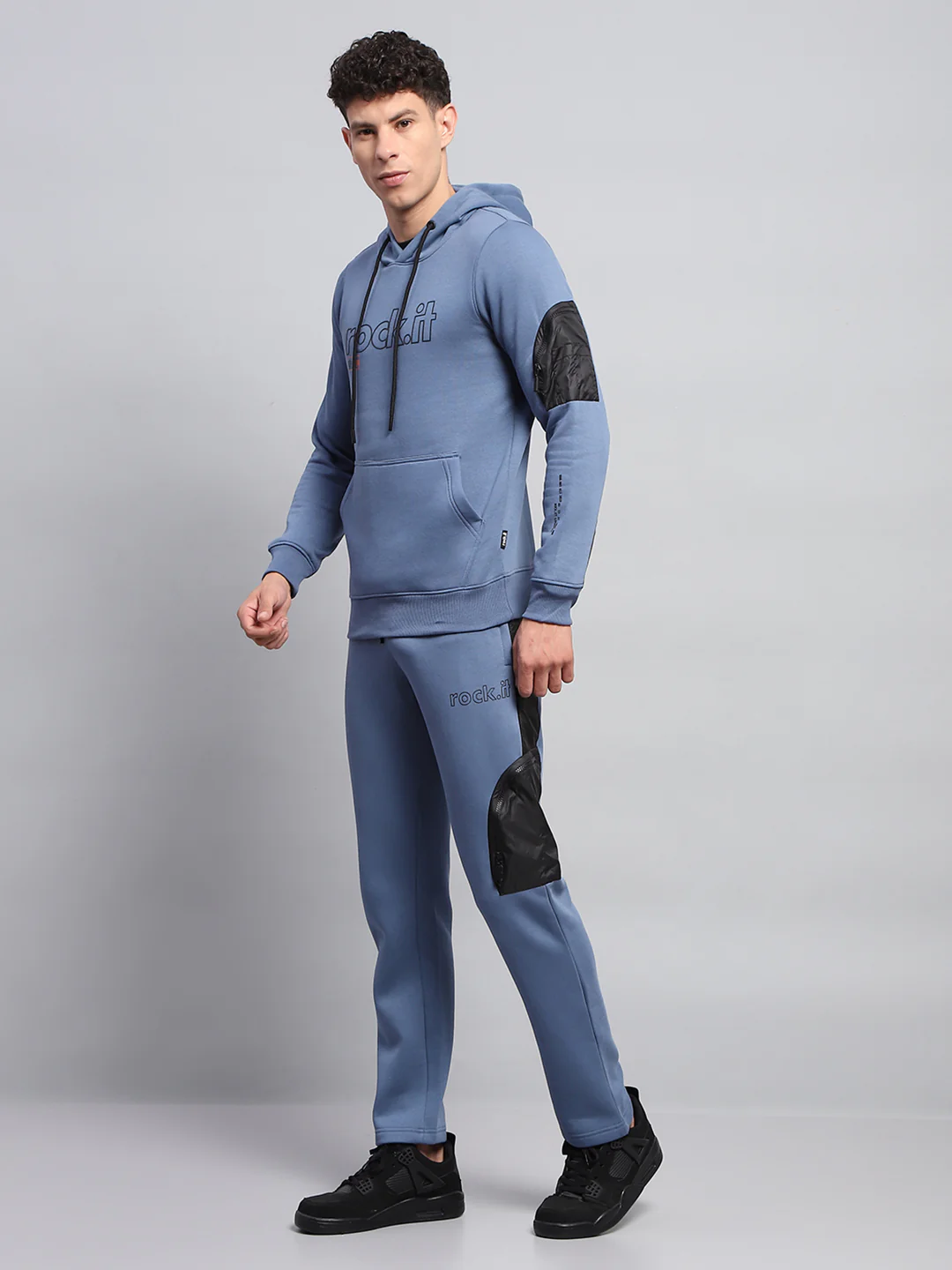 Rock.it Men Blue Printed Hooded Full Sleeve Winter Tracksuit - Image 3
