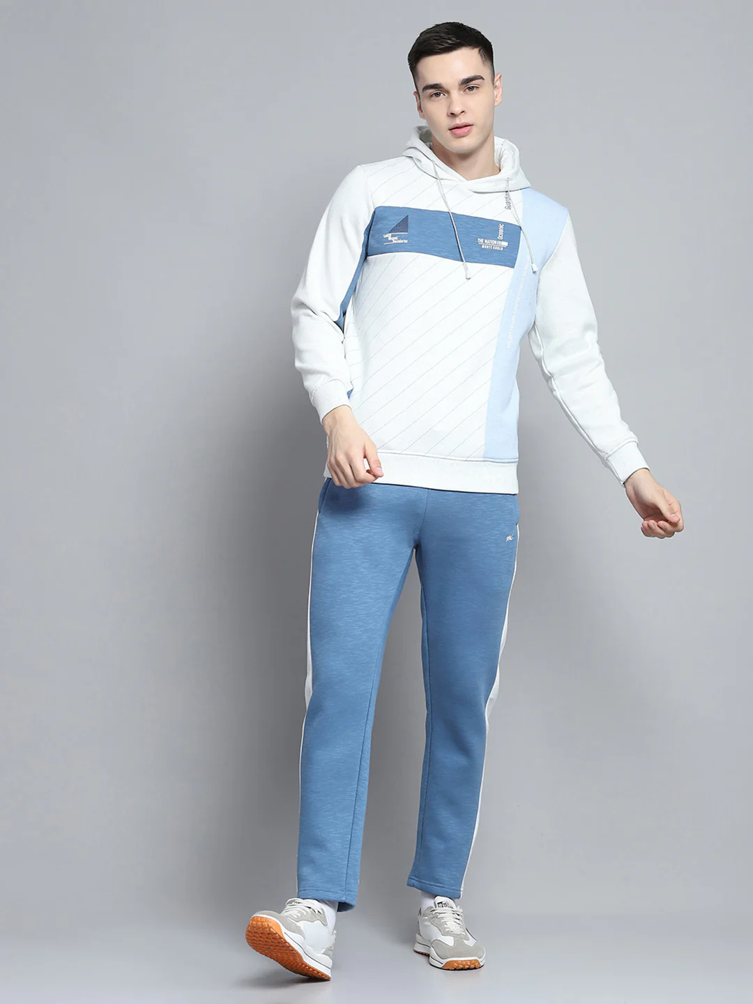 Men Blue Printed Hooded Full Sleeve Winter Tracksuit - Image 2