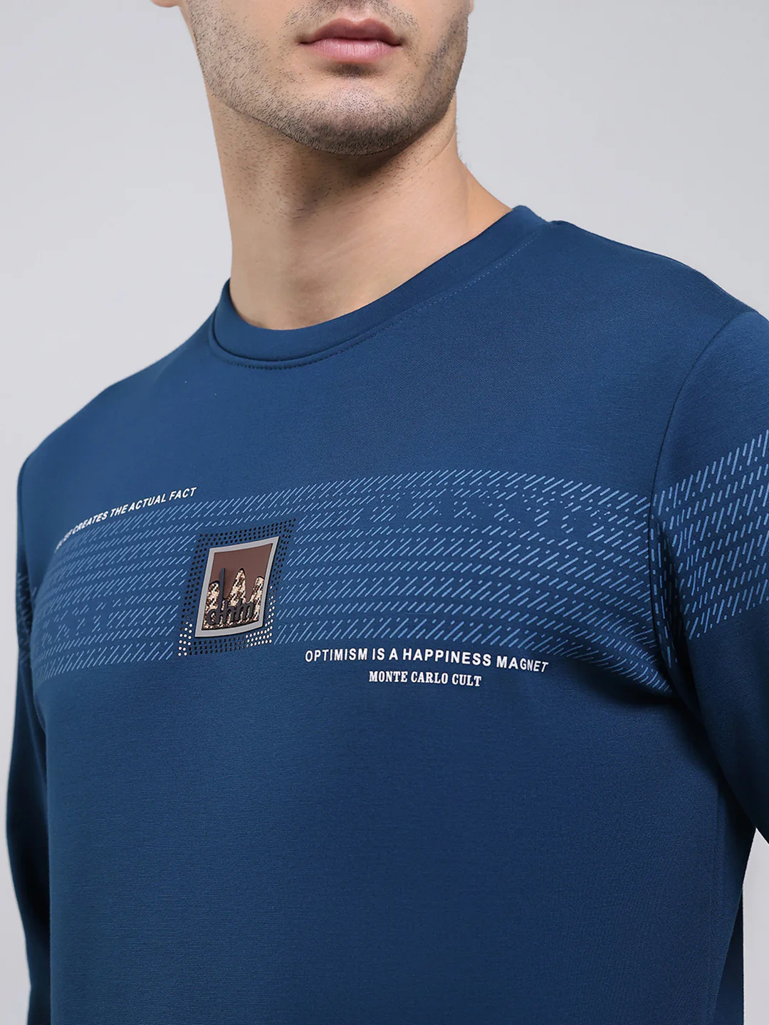 Men Blue Printed Round Neck Full Sleeve Sweatshirt - Image 6