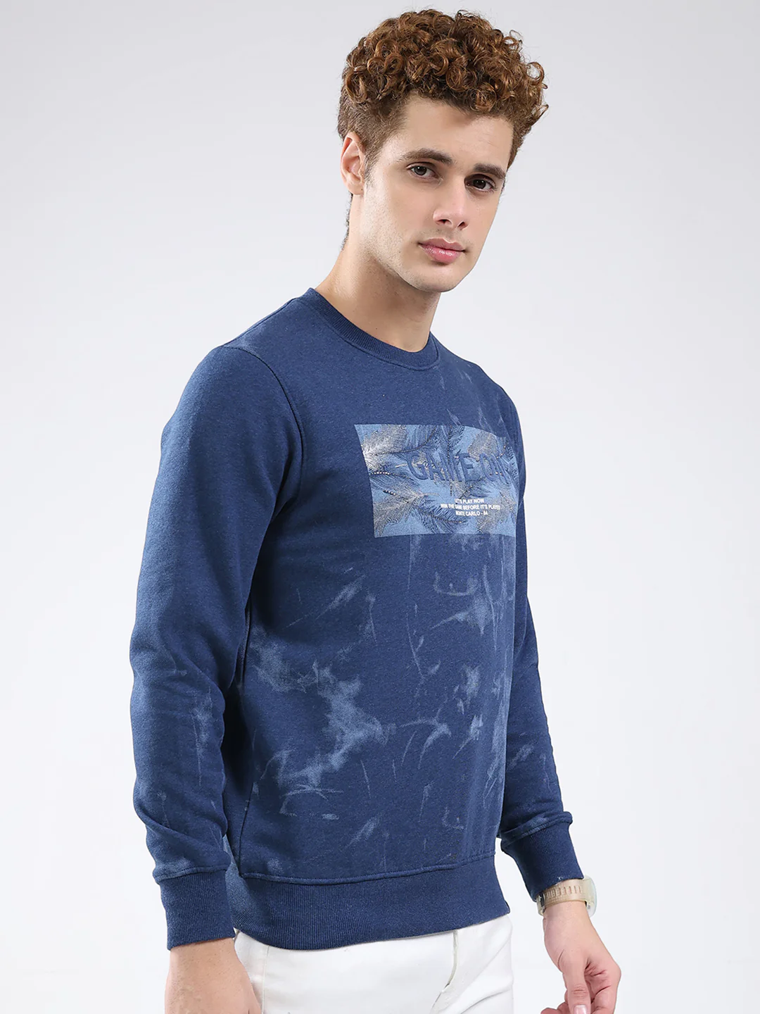 Men Blue Printed Round Neck Full Sleeve Sweatshirt - Image 4