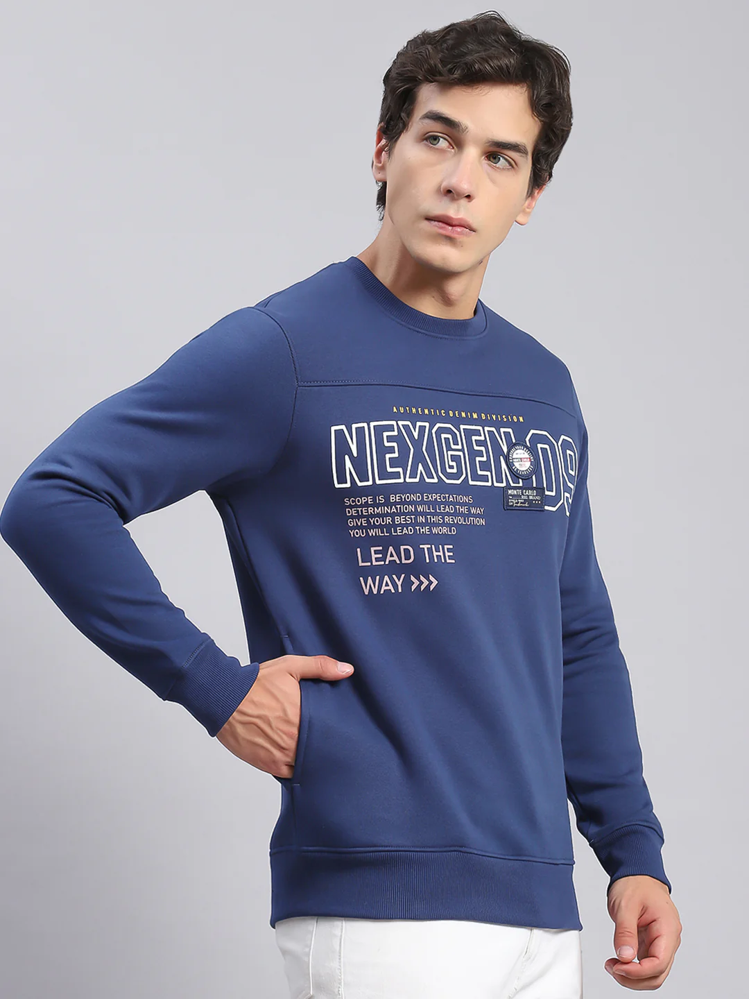 Men Blue Printed Round Neck Full Sleeve Sweatshirts - Image 3