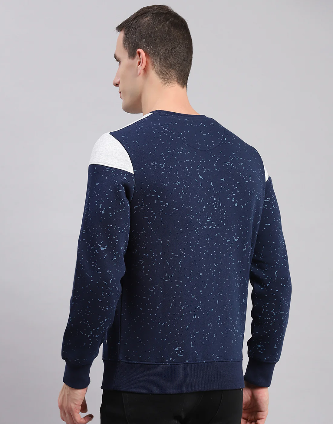 Men Blue Printed Round Neck Full Sleeve Sweatshirts - Image 5
