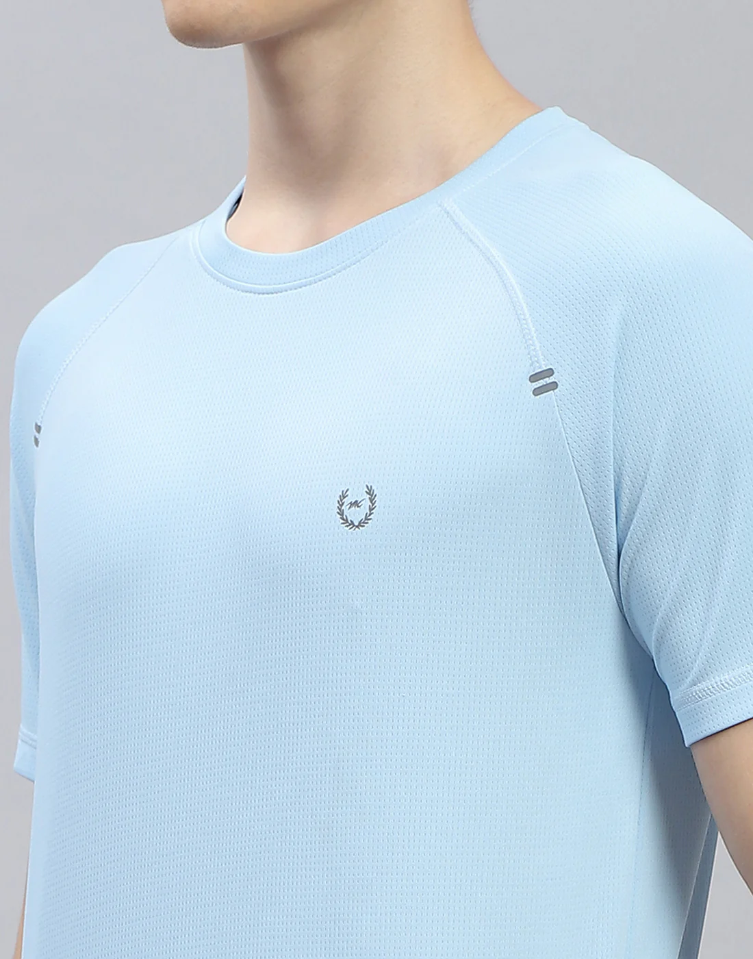 Men Blue Printed Round Neck Half Sleeve T-Shirt - Image 7