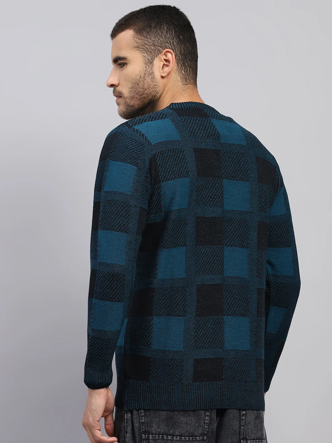 Men Blue Printed V Neck Full Sleeve Pullover - Image 5