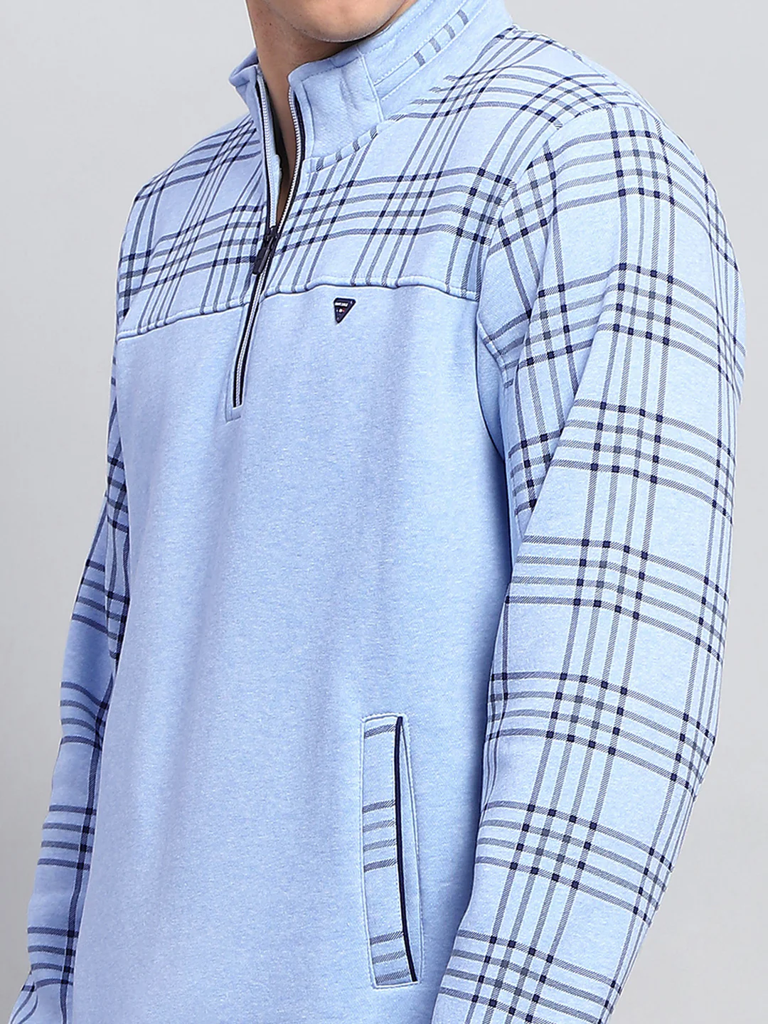 Men Blue Self Design Mock Neck Full Sleeve Winter Tracksuit - Image 7