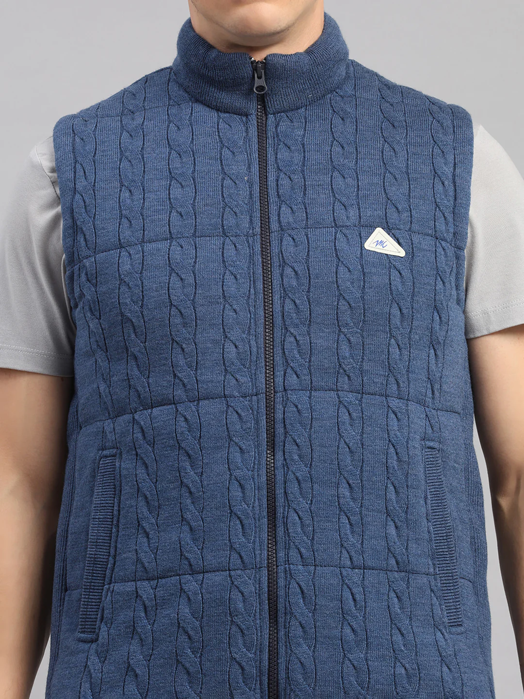 Men Blue Self Design Round Neck Sleeveless Jacket - Image 7