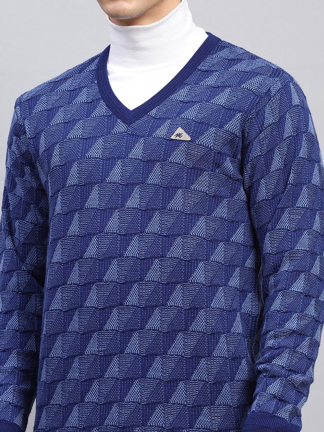 Men Blue Self Design V Neck Full Sleeve Pullover - Image 7