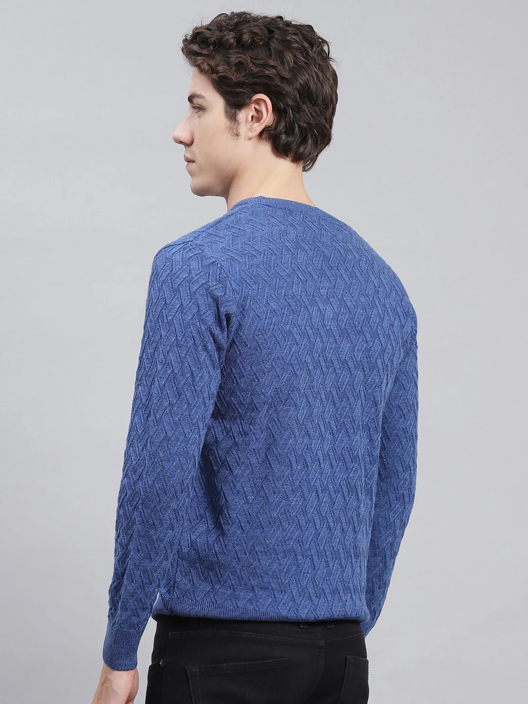 Men Blue Self Design Wool blend Pullover - Image 4
