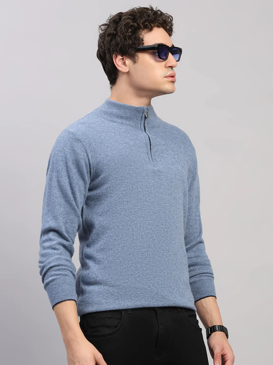 Luxuria Men Blue Solid Collar Full Sleeve Pullover - Image 4