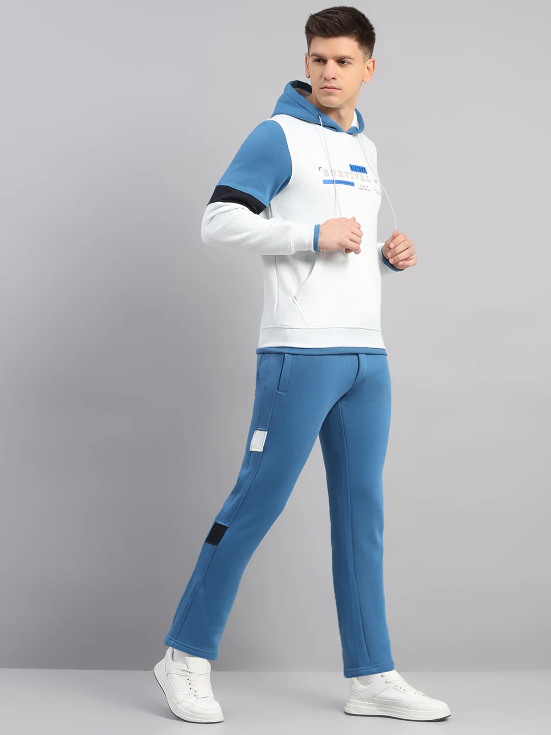 Men Blue Solid Collar Full Sleeve Winter Tracksuit - Image 4