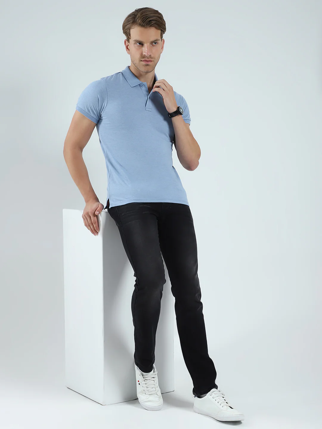 Men Blue Solid Collar Half Sleeve T-Shirt - Image 2